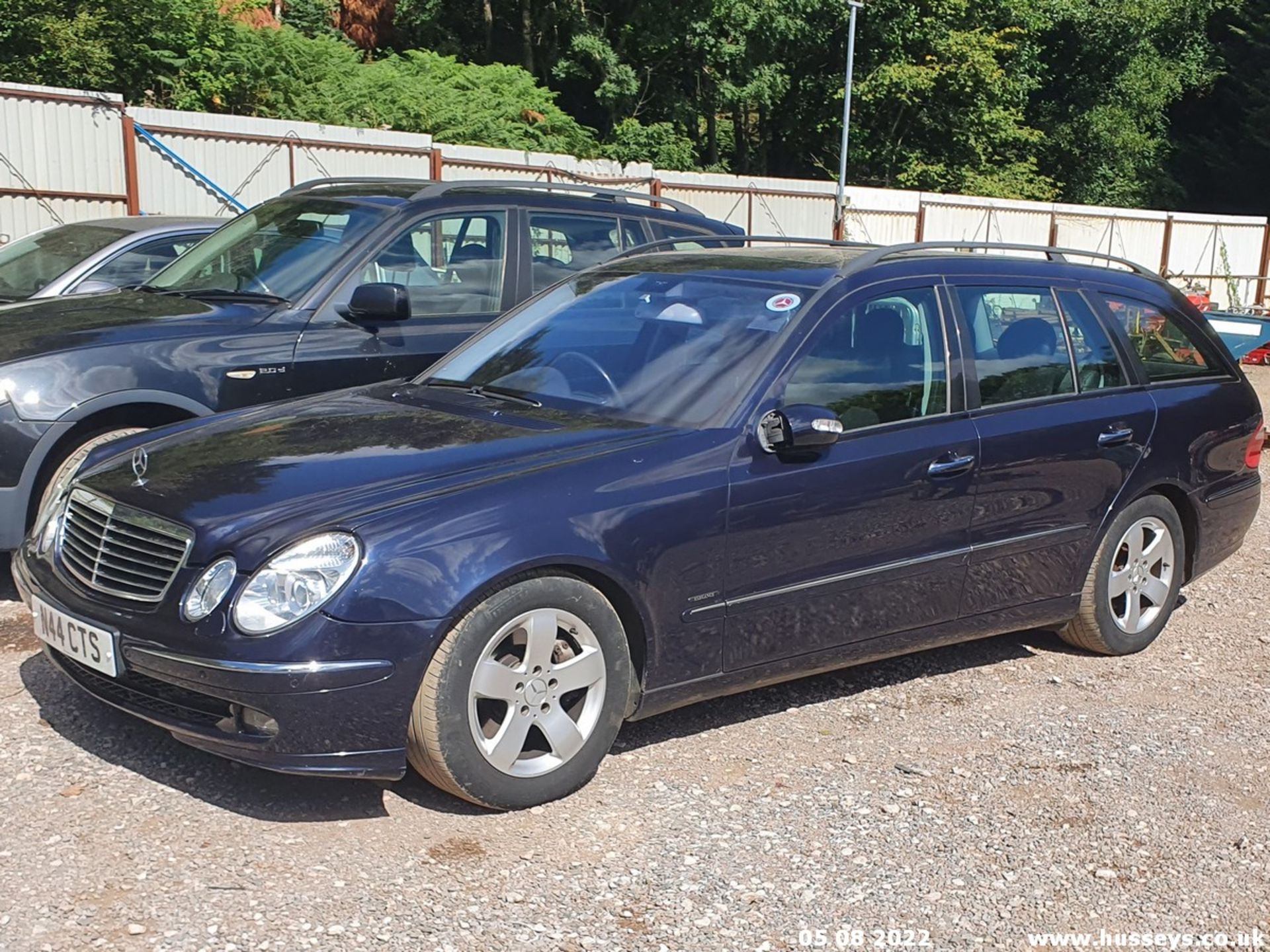 2005 MERCEDES E500 ELEGANCE AUTO - 4966cc 5dr Estate (Blue)