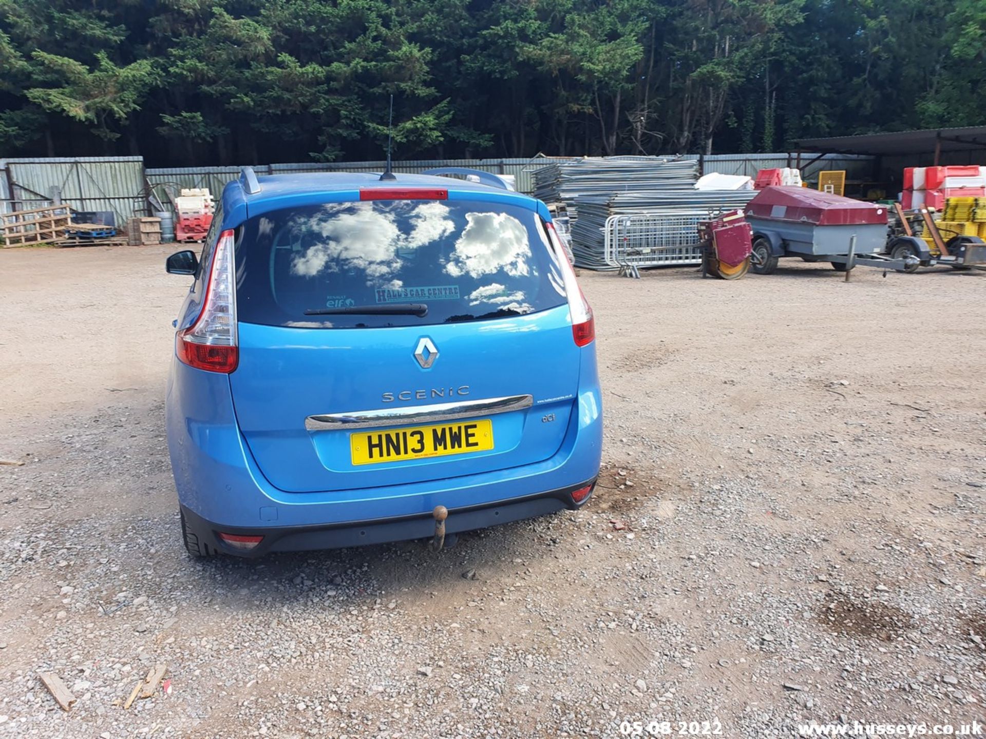 13/13 RENAULT G SCENIC D-QUE TT ENERGY - 1461cc 5dr MPV (Blue) - Image 23 of 43