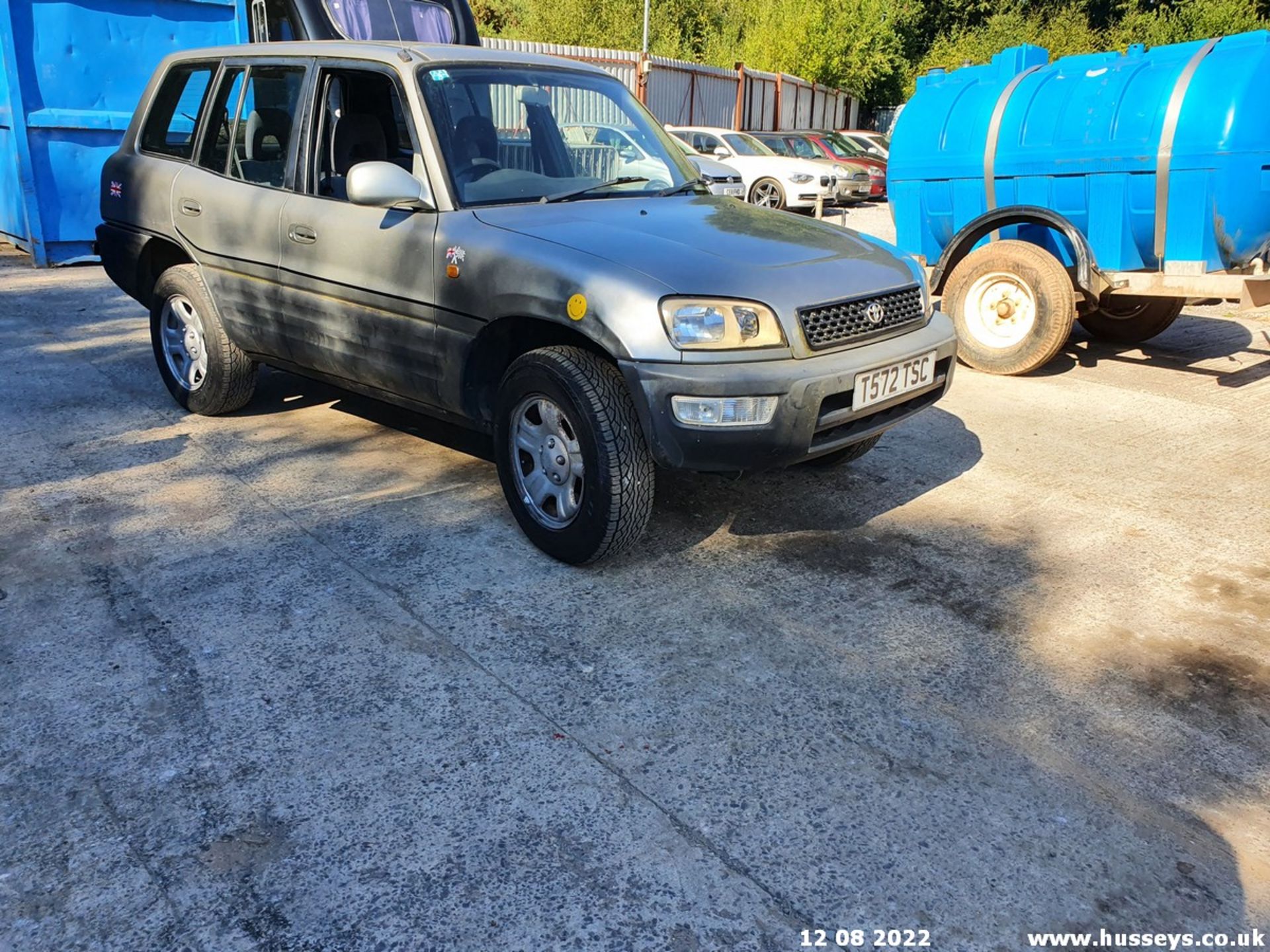 1999 TOYOTA RAV-4 GX - 1998cc 5dr Estate (Silver) - Image 6 of 25