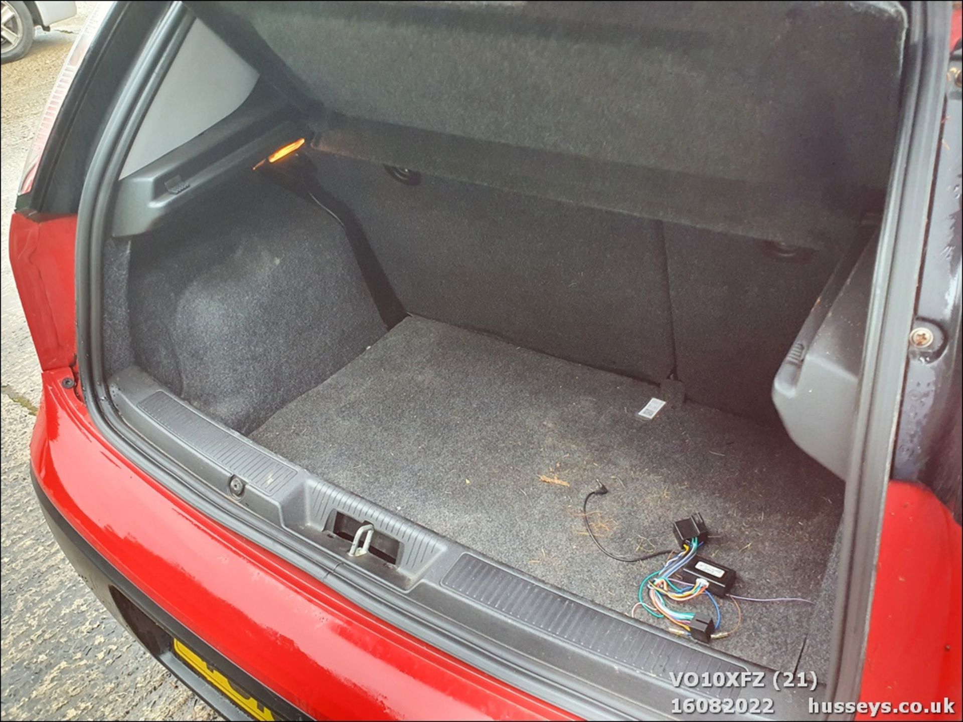 10/10 FIAT PUNTO EVO GP - 1368cc 3dr Hatchback (Red) - Image 20 of 27