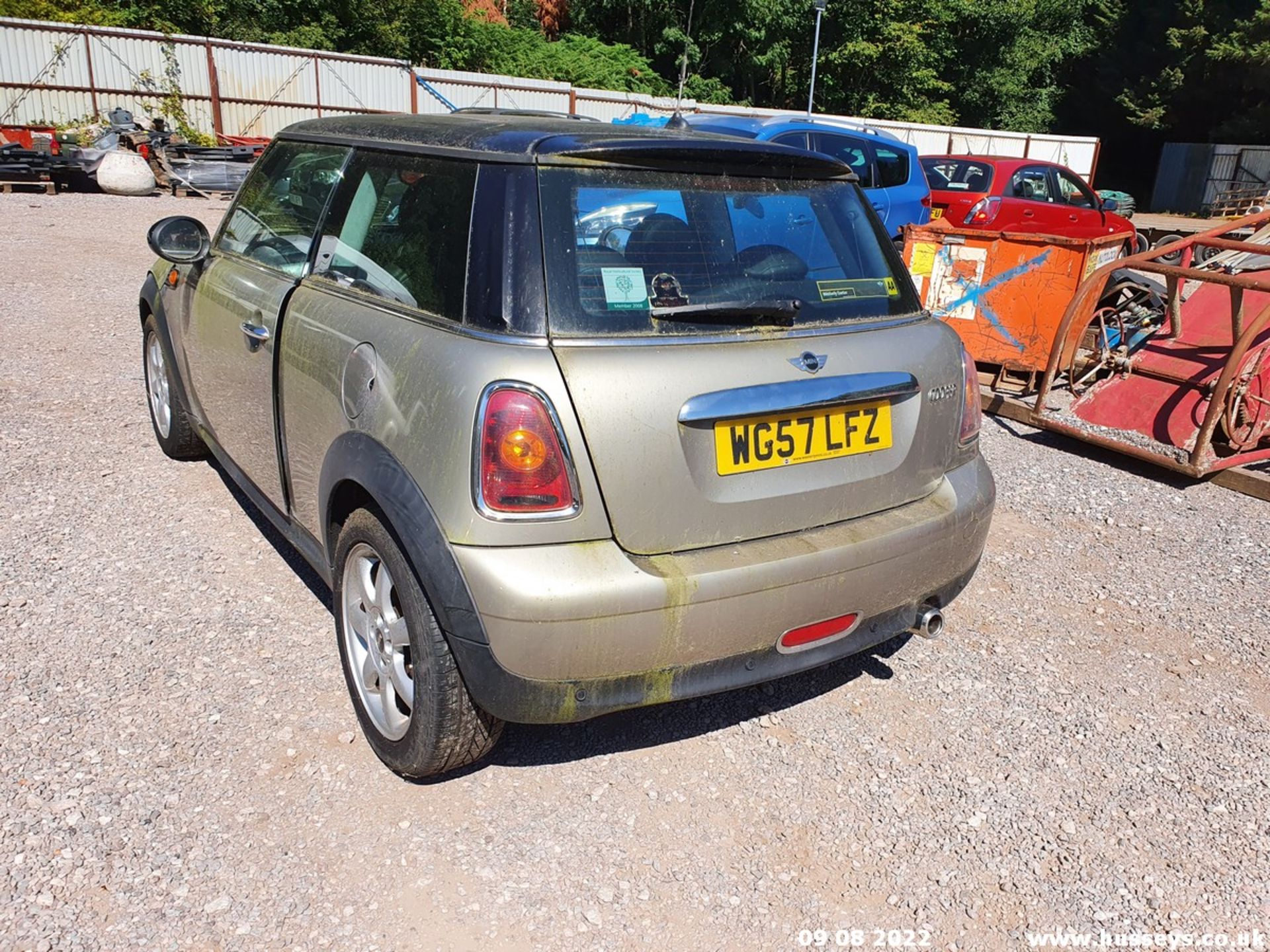 07/57 MINI COOPER - 1598cc 3dr Hatchback (Silver, 33k) - Image 17 of 55