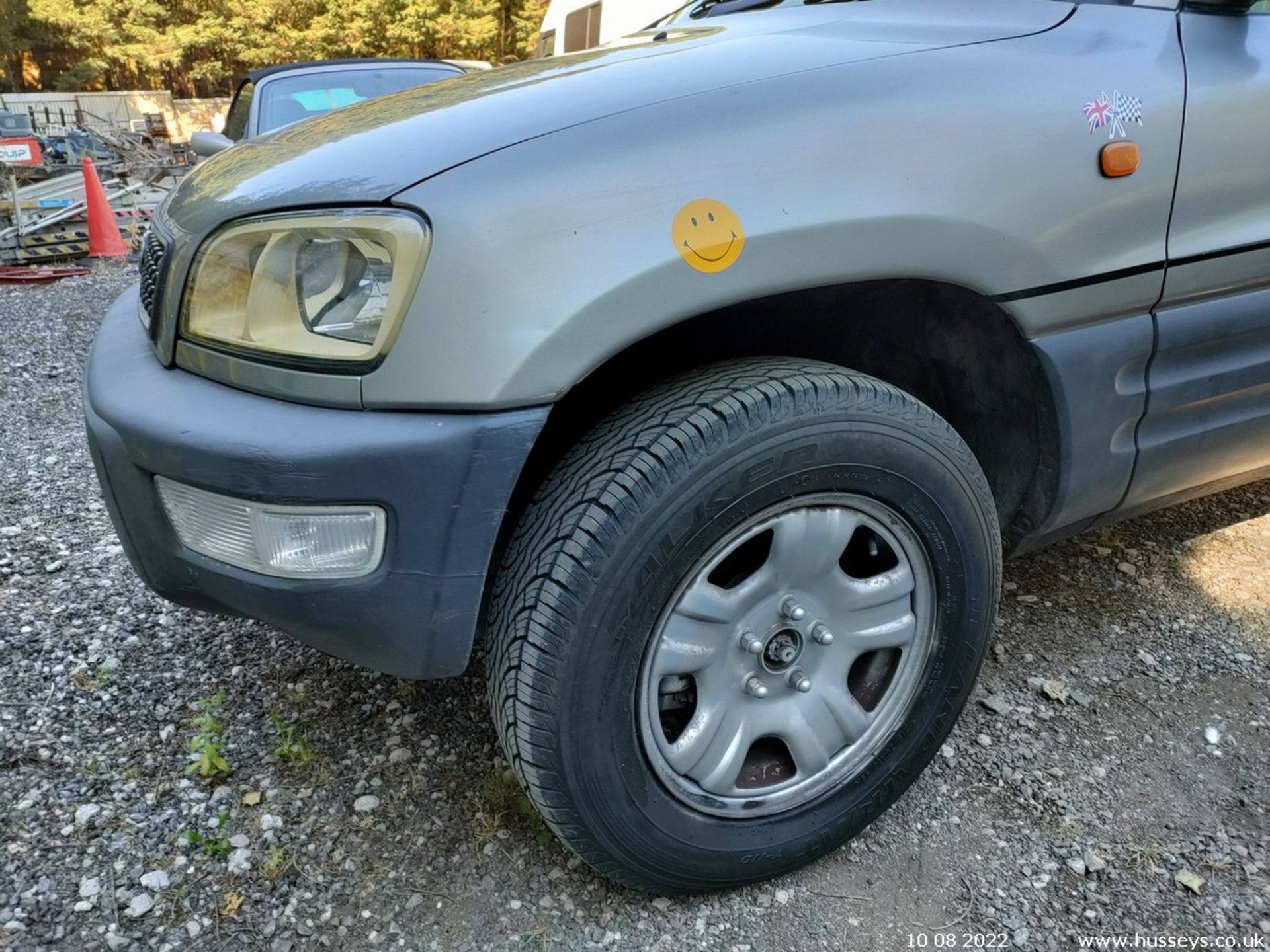 1999 TOYOTA RAV-4 GX - 1998cc 5dr Estate (Silver) - Image 9 of 25