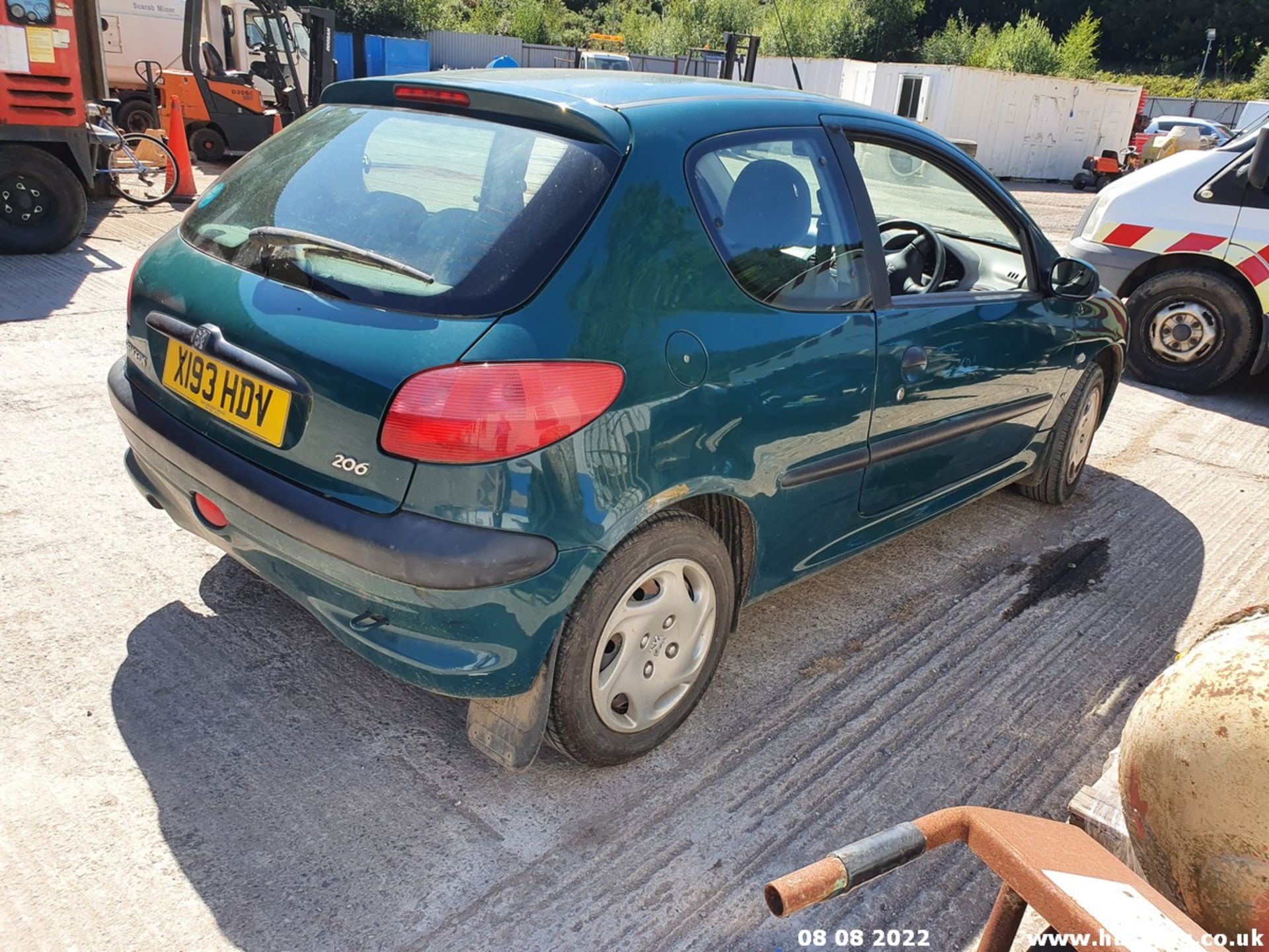 2001 PEUGEOT 206 LX AUTO - 1360cc 3dr Hatchback (Green) - Image 6 of 22