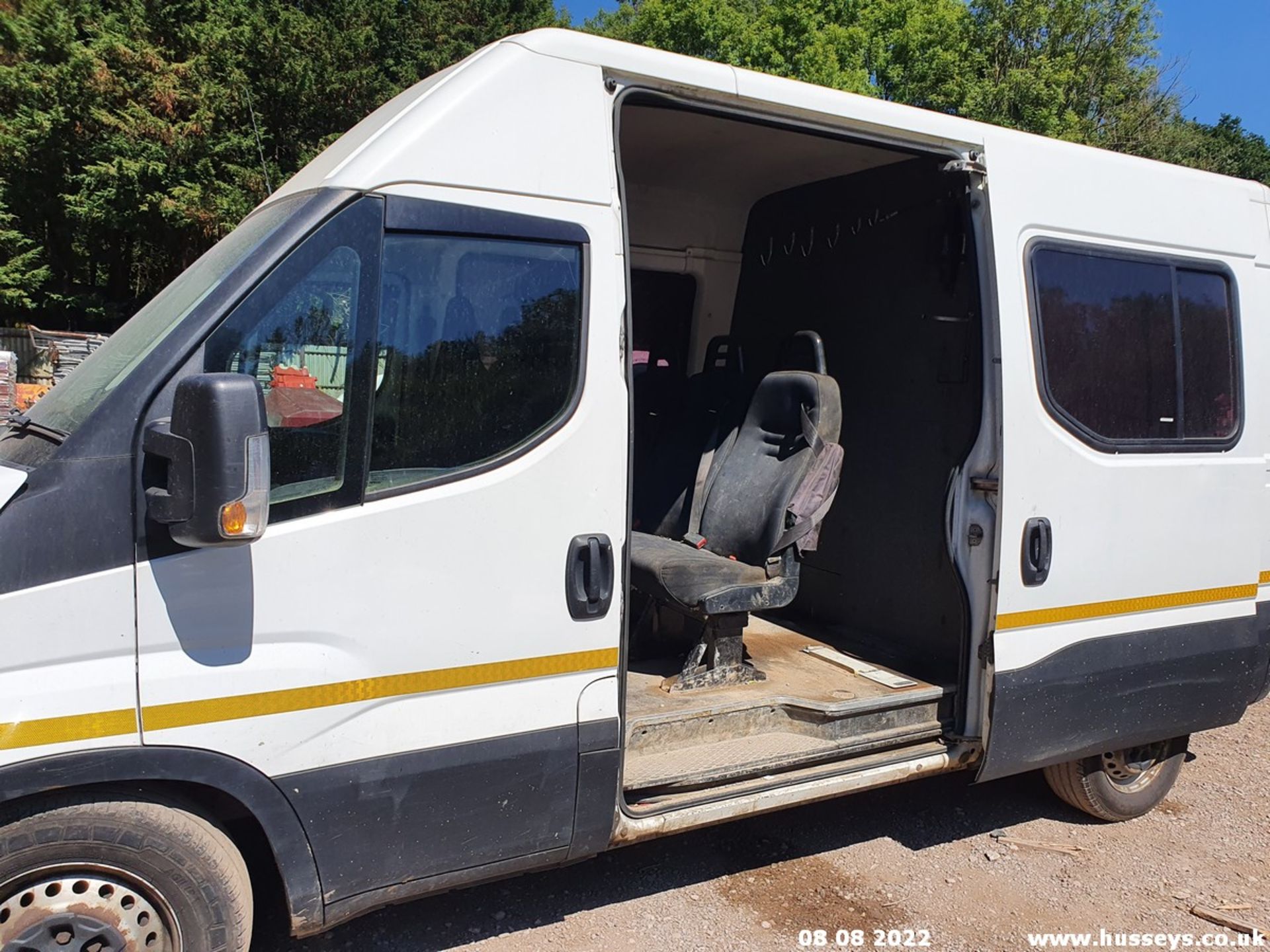 16/66 IVECO DAILY 35S18V - 2998cc 5dr Van (White, 118k) - Image 28 of 44