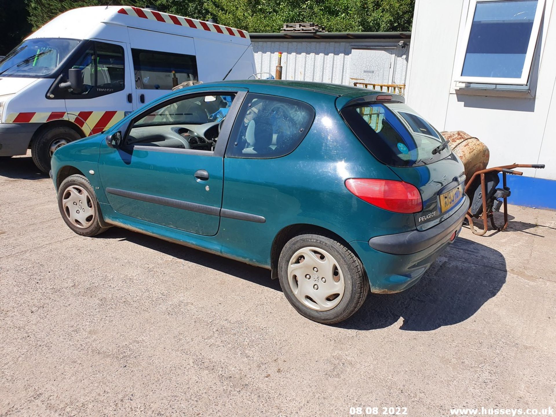 2001 PEUGEOT 206 LX AUTO - 1360cc 3dr Hatchback (Green) - Image 12 of 22