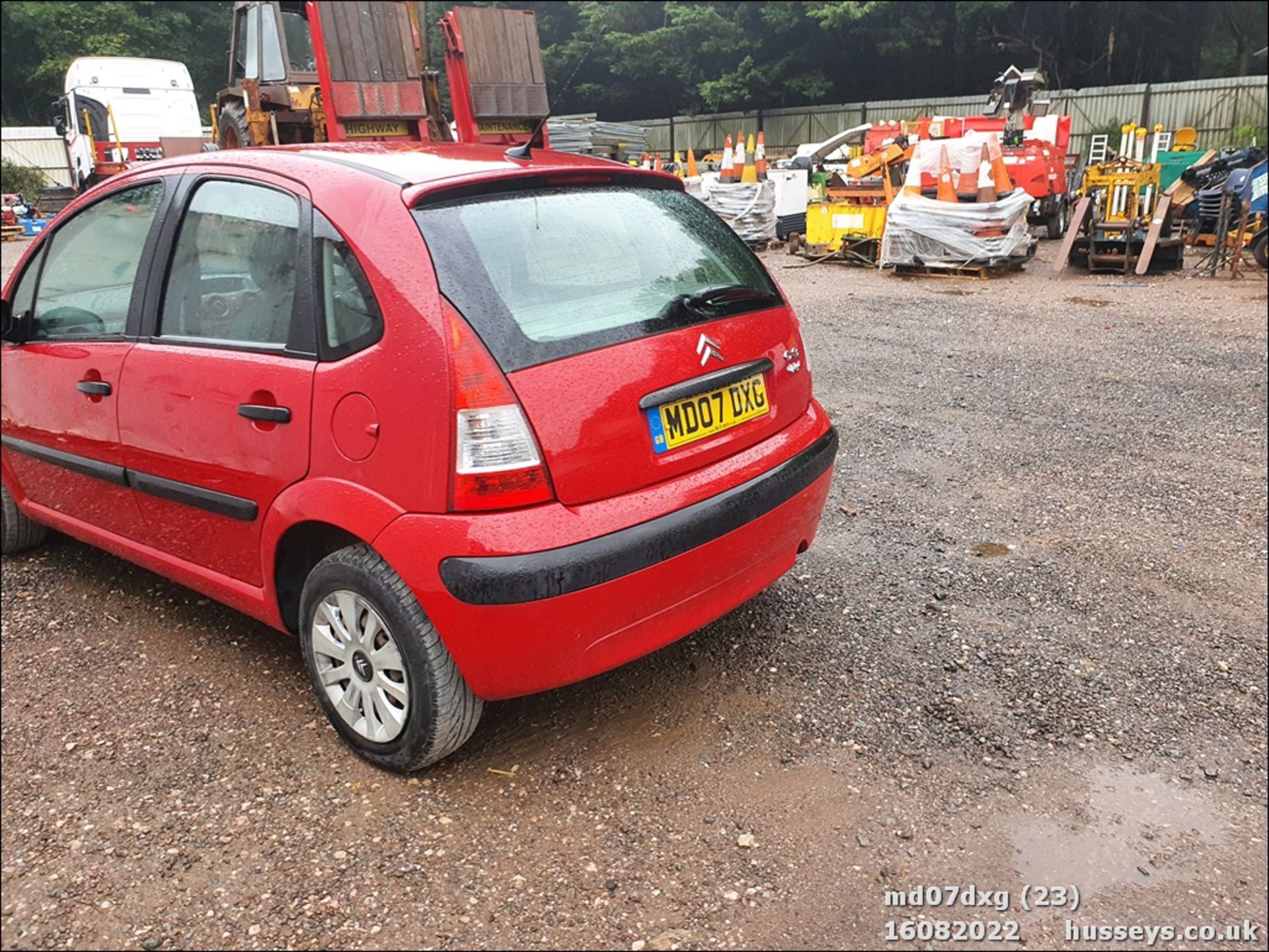 07/07 CITROEN C3 AIRPLAY+ - 1124cc 5dr Hatchback (Red, 99k) - Image 23 of 30