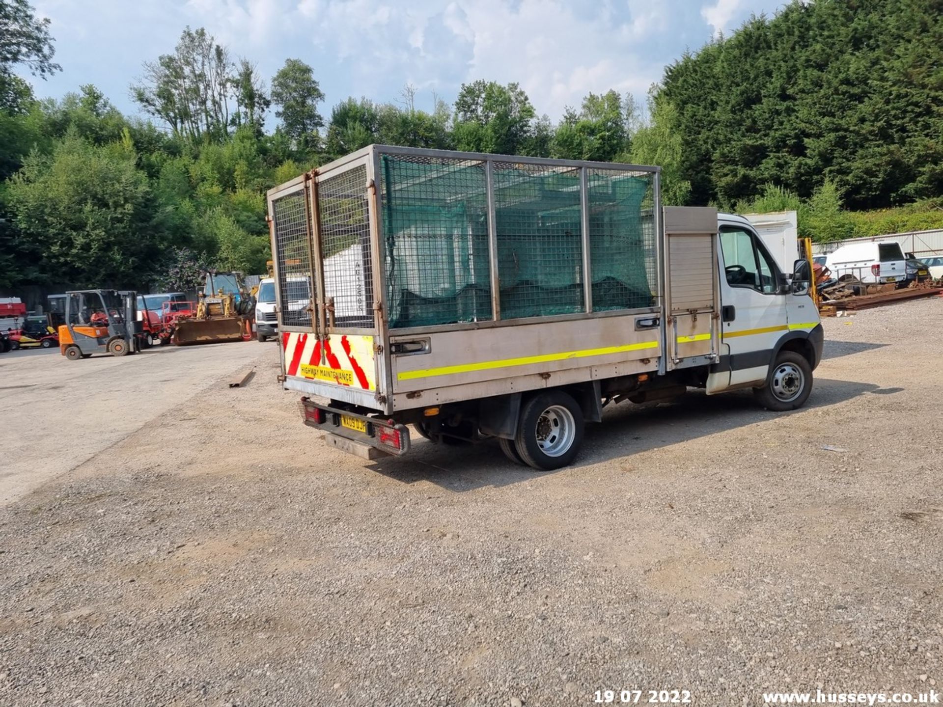 09/09 IVECO DAILY 45C15 - 2998cc 2dr Tipper (White, 258k) - Image 6 of 32