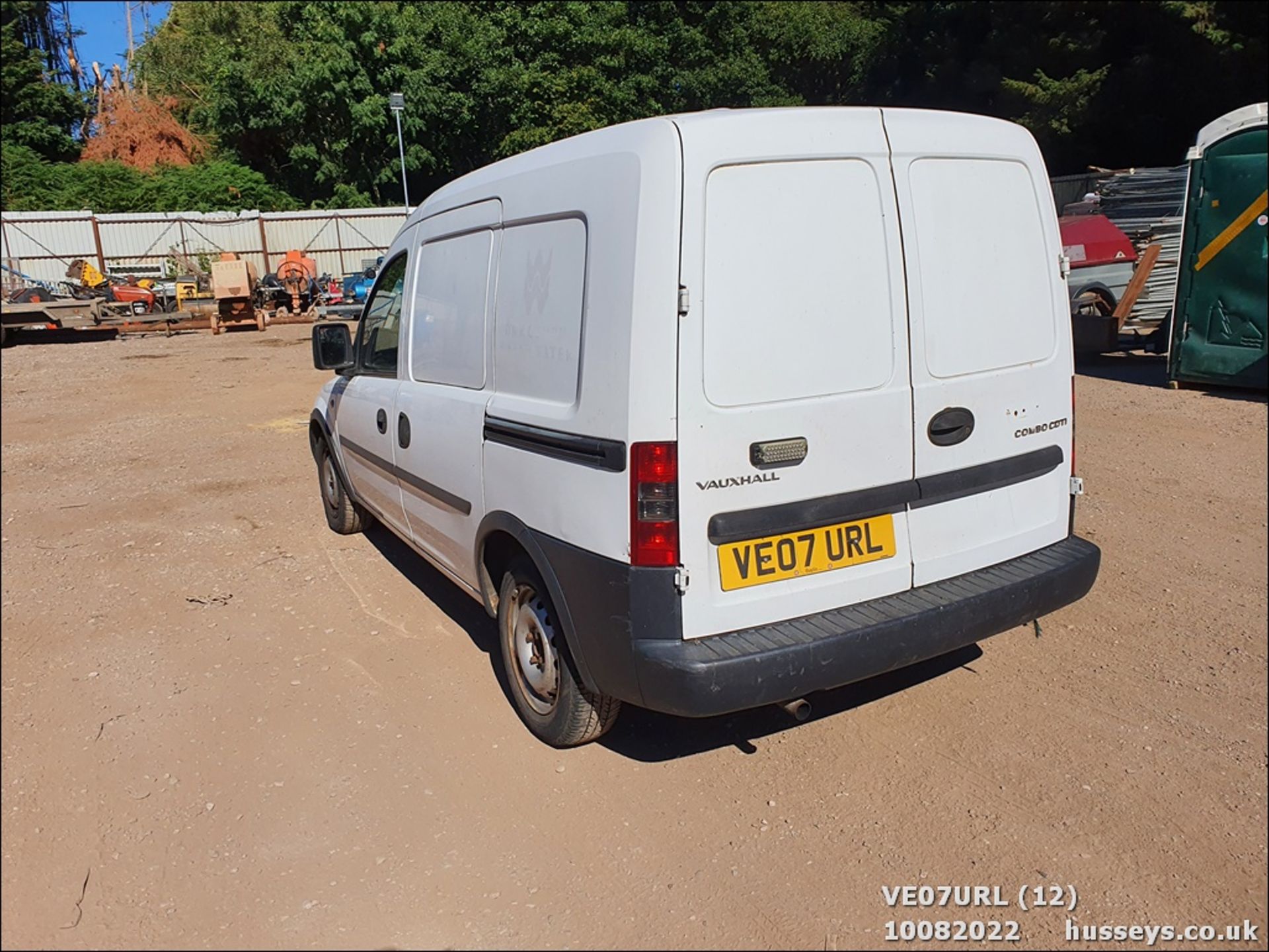 07/07 VAUXHALL COMBO 1700 CDTI - 1248cc 5dr Van (White) - Image 12 of 20