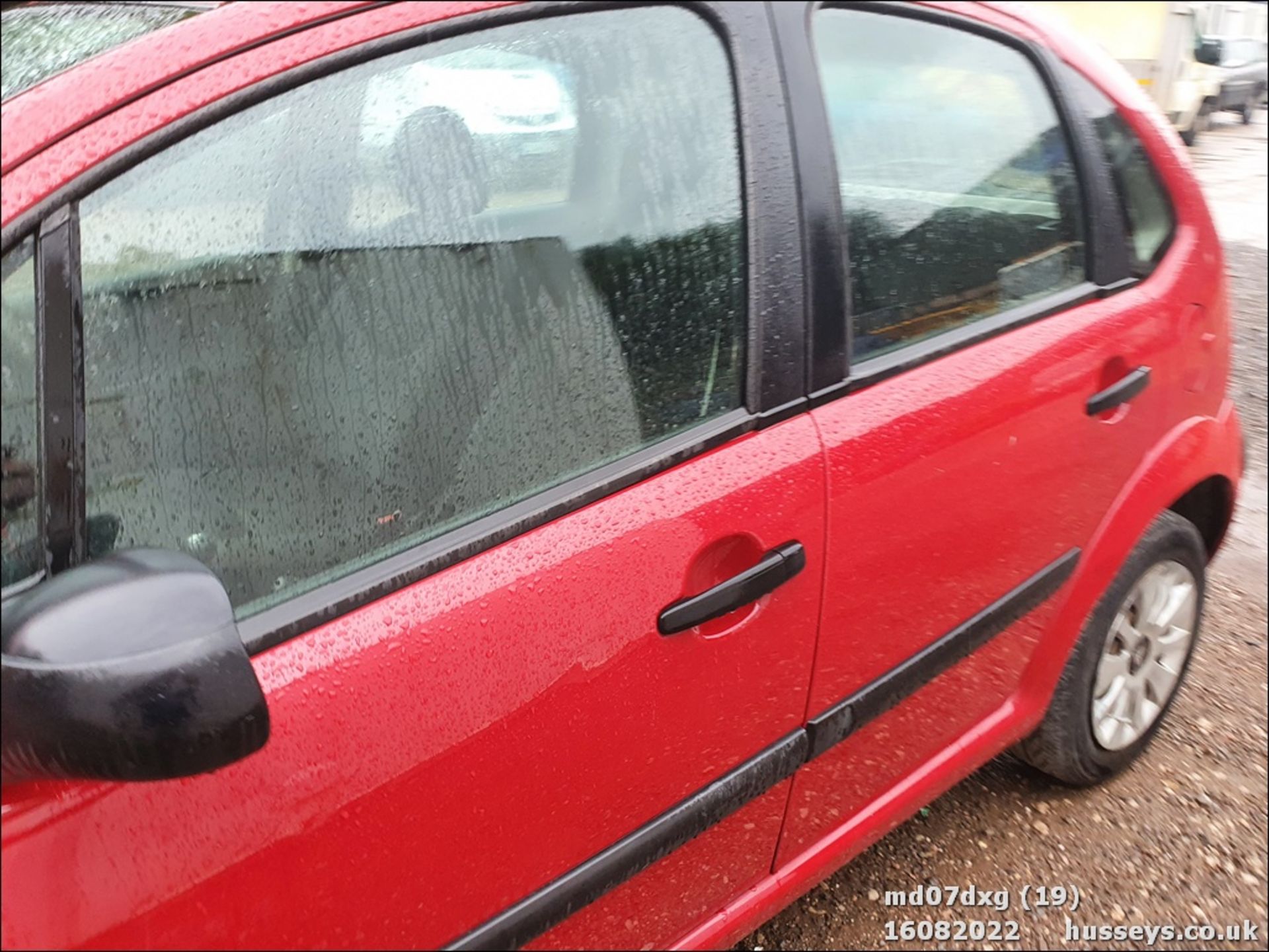 07/07 CITROEN C3 AIRPLAY+ - 1124cc 5dr Hatchback (Red, 99k) - Image 19 of 30