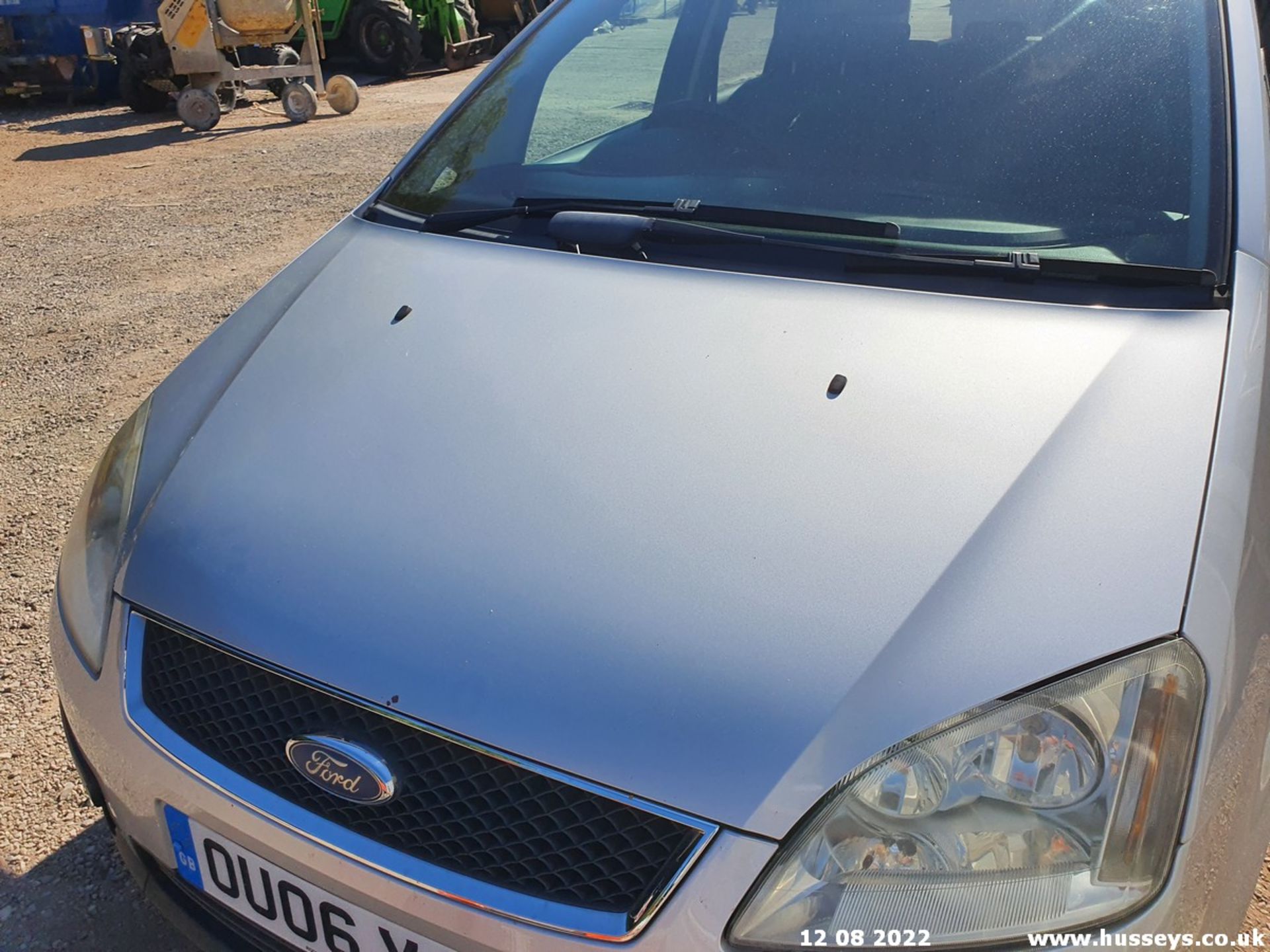 06/06 FORD FOCUS C-MAX ZETEC - 1596cc 5dr MPV (Silver, 102k) - Image 8 of 29