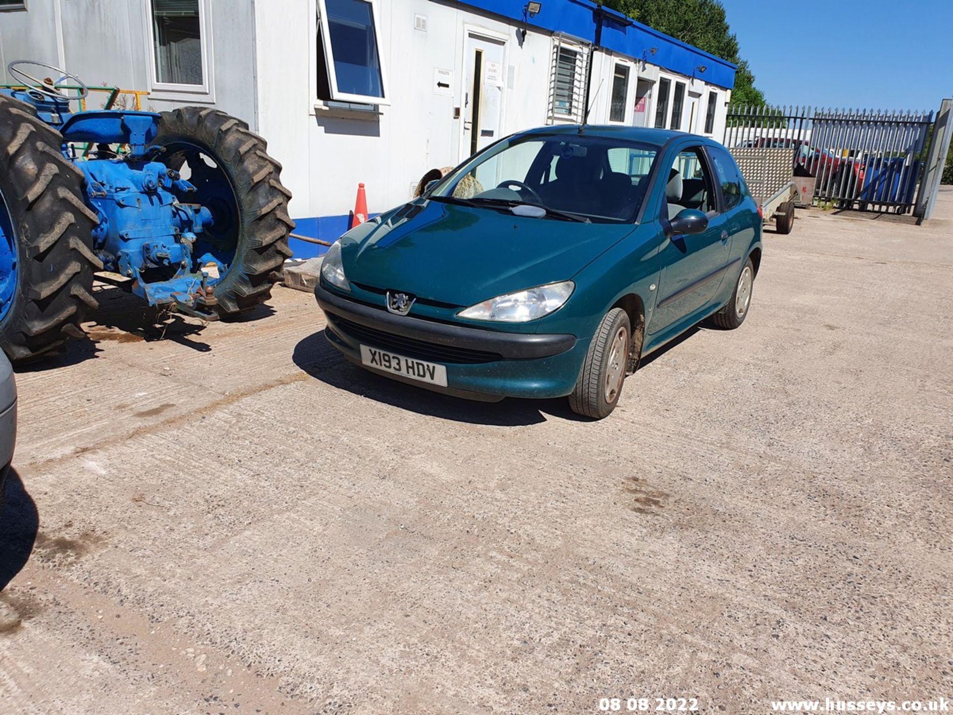 2001 PEUGEOT 206 LX AUTO - 1360cc 3dr Hatchback (Green) - Image 3 of 22