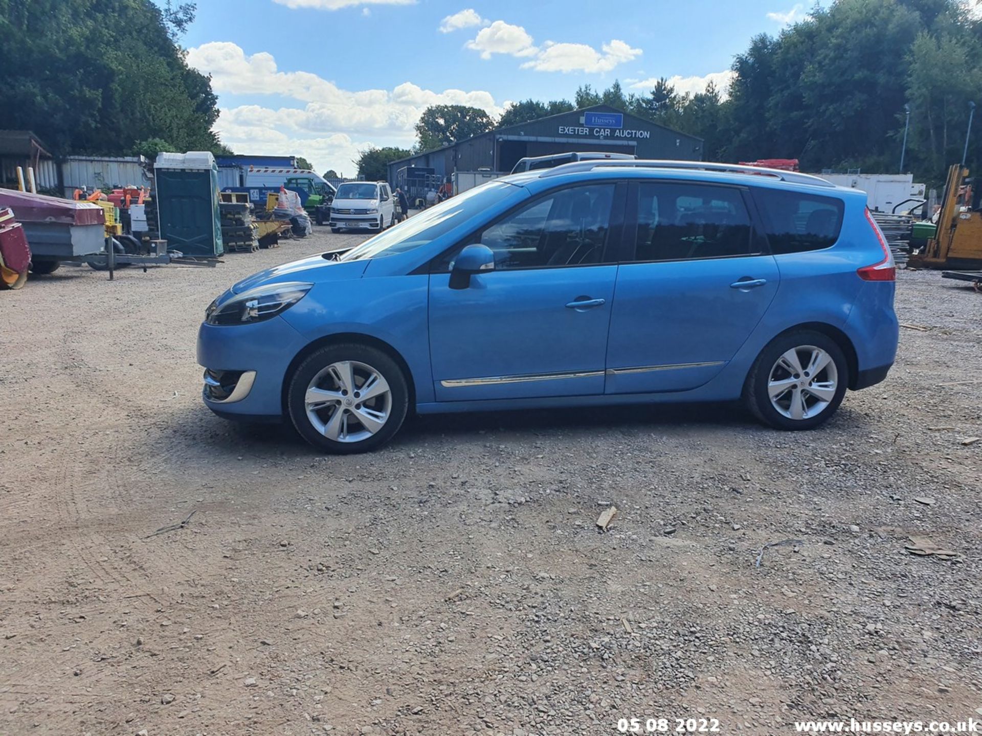 13/13 RENAULT G SCENIC D-QUE TT ENERGY - 1461cc 5dr MPV (Blue) - Image 15 of 43