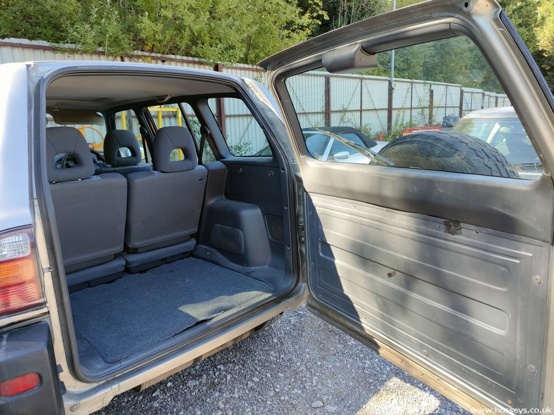 1999 TOYOTA RAV-4 GX - 1998cc 5dr Estate (Silver) - Image 25 of 25