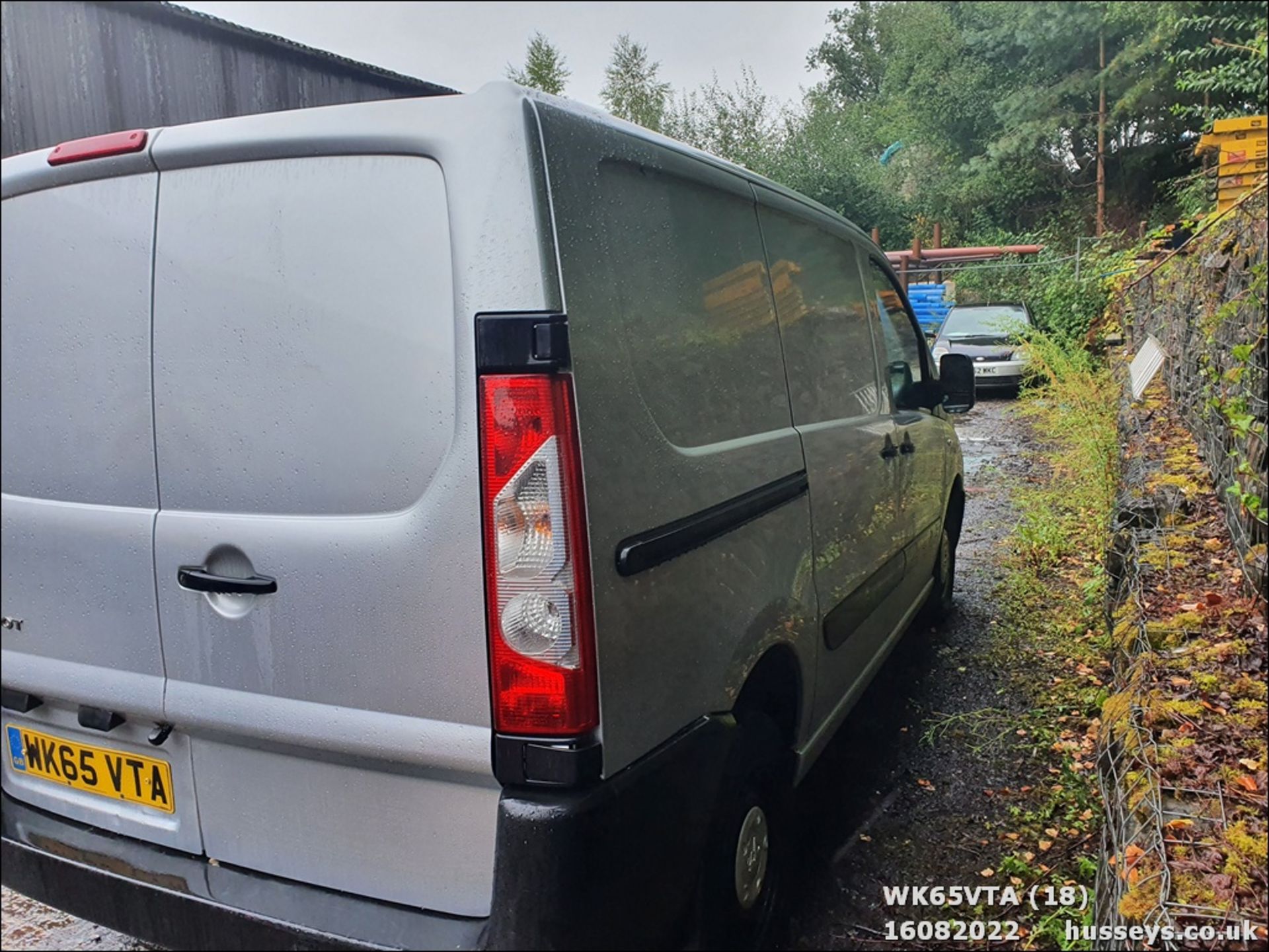 15/65 PEUGEOT EXPERT 1000 L1H1 PROF-NAL - 1997cc Van (Silver, 177k) - Image 18 of 20