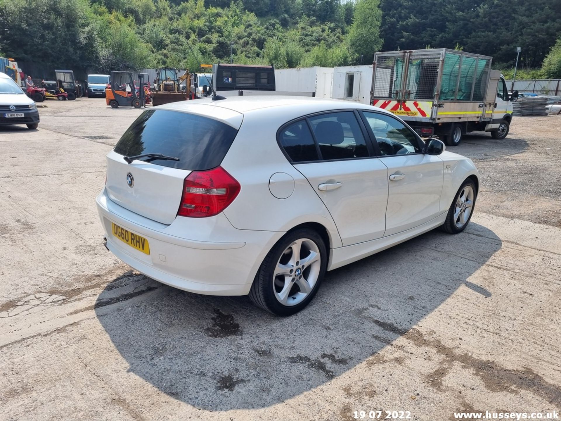 10/60 BMW 116D SPORT - 1995cc 5dr Hatchback (White, 150k) - Image 18 of 46