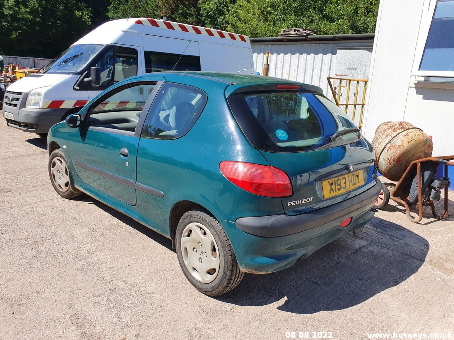 2001 PEUGEOT 206 LX AUTO - 1360cc 3dr Hatchback (Green) - Image 11 of 22