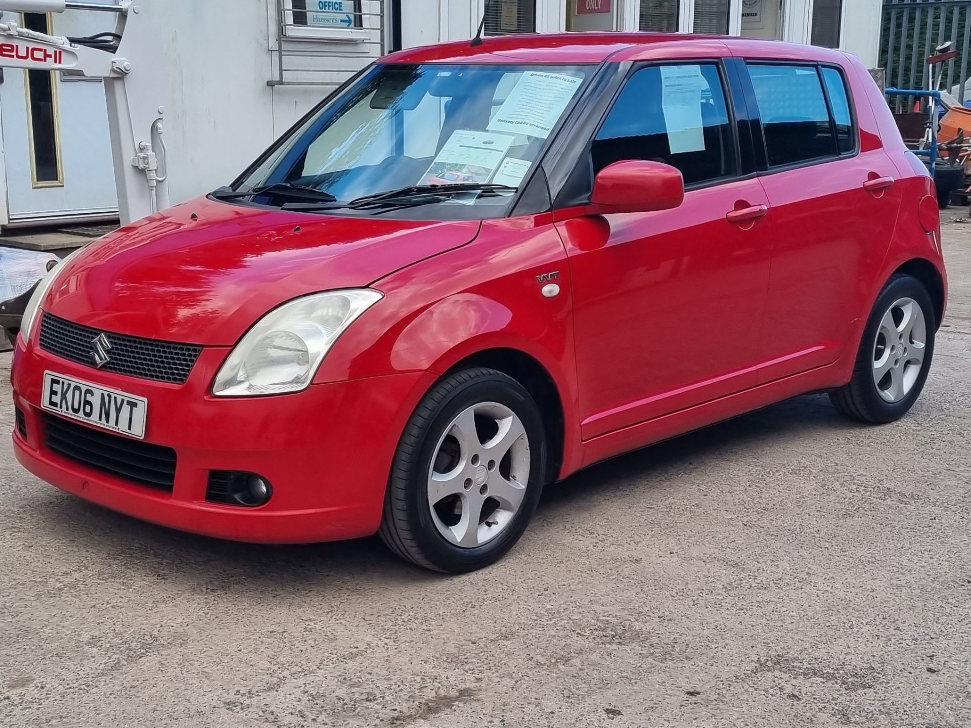 06/06 SUZUKI SWIFT VVTS GLX - 1490cc 5dr Hatchback (Red, 110k)