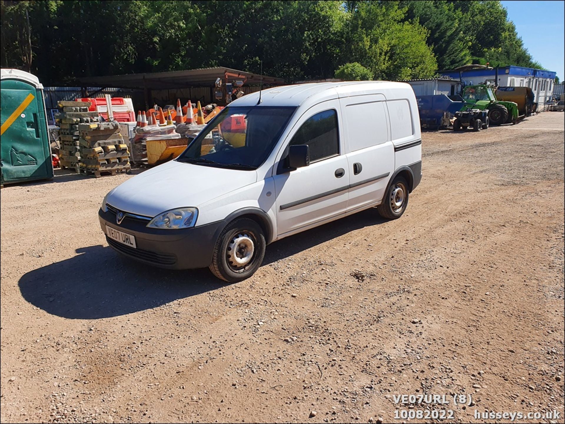 07/07 VAUXHALL COMBO 1700 CDTI - 1248cc 5dr Van (White) - Image 9 of 20