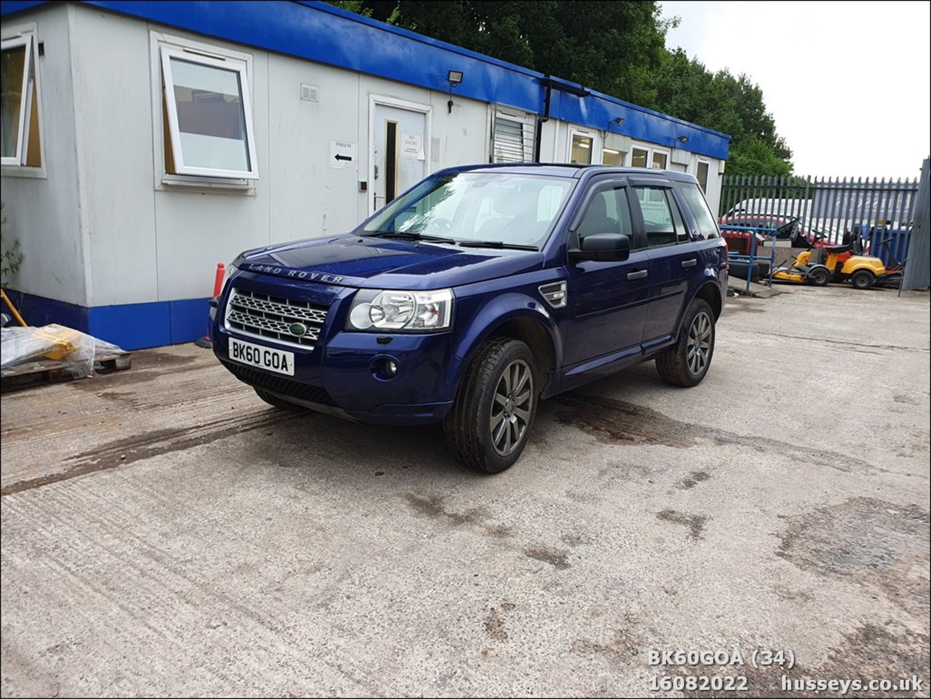 10/60 LAND ROVER FREELANDER HSE TD4 AUTO - 2179cc 5dr Estate (Blue, 118k) - Image 34 of 35