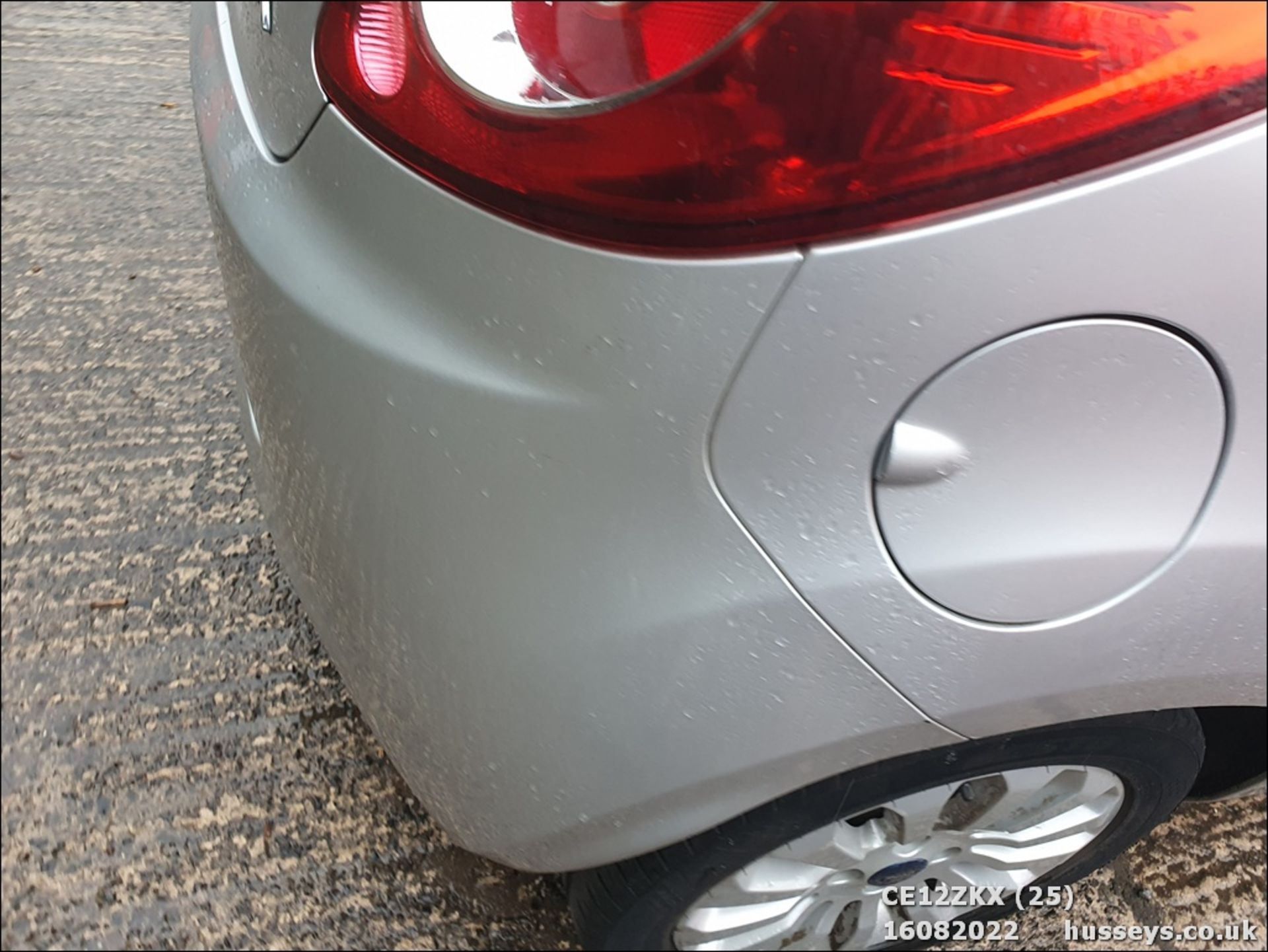 12/12 FORD KA ZETEC - 1242cc 3dr Hatchback (Silver, 59k) - Image 25 of 36