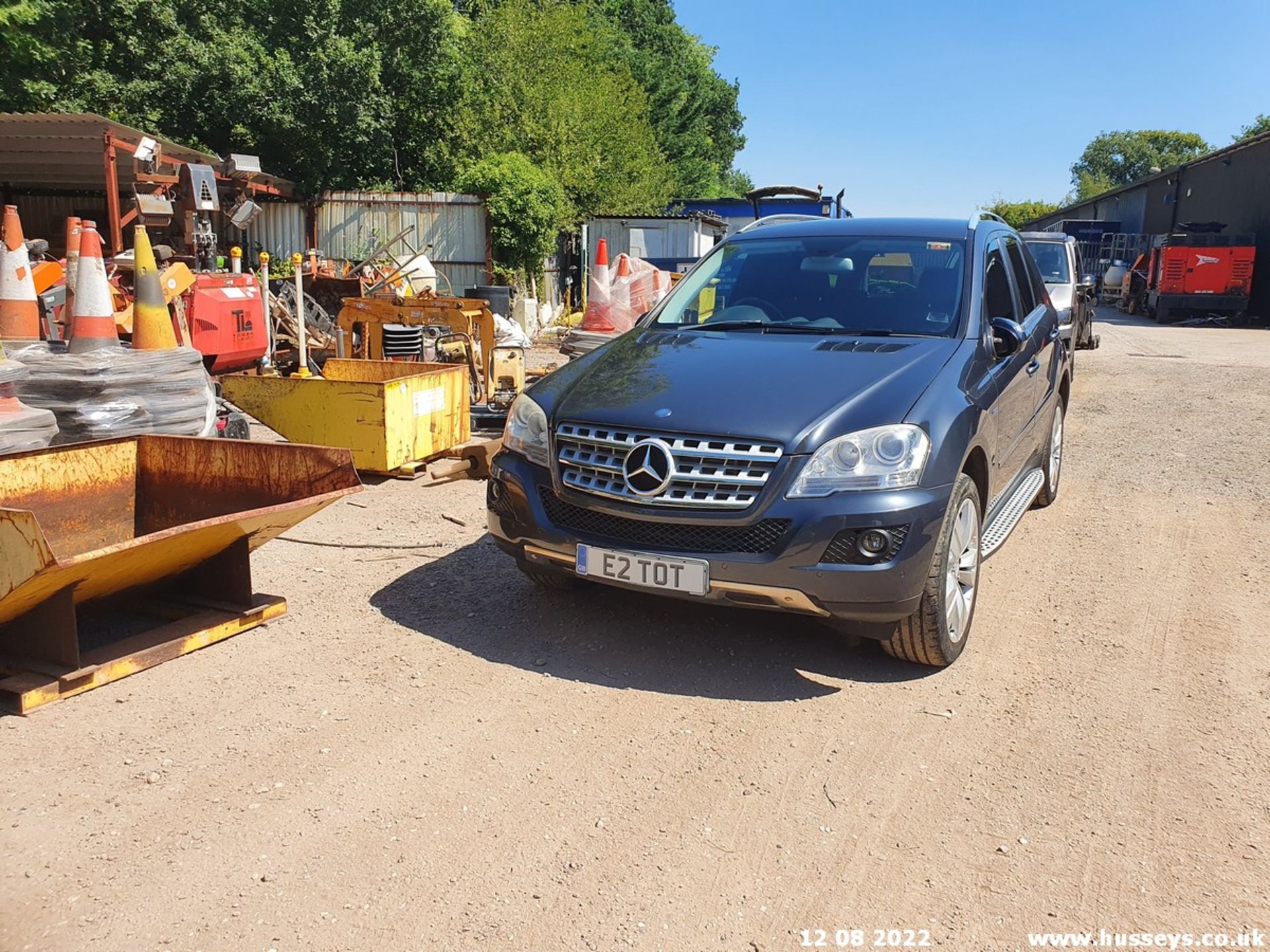 2010 MERCEDES-BENZ ML300 SPORT CDI BLUE-CY A - 2987cc 5dr Estate (Grey, 106k) - Image 6 of 38