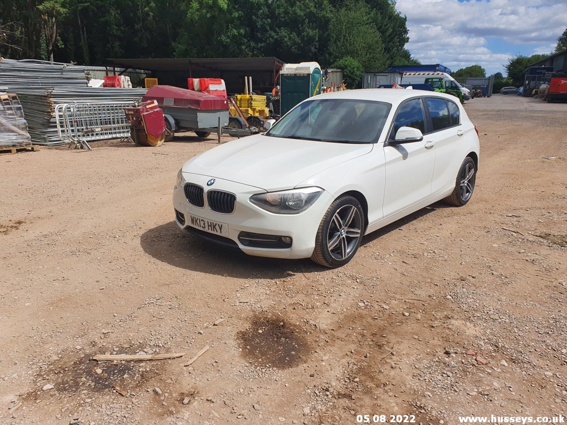 13/13 BMW 116I SPORT TURBO - 1598cc 5dr Hatchback (White, 100k) - Image 4 of 60