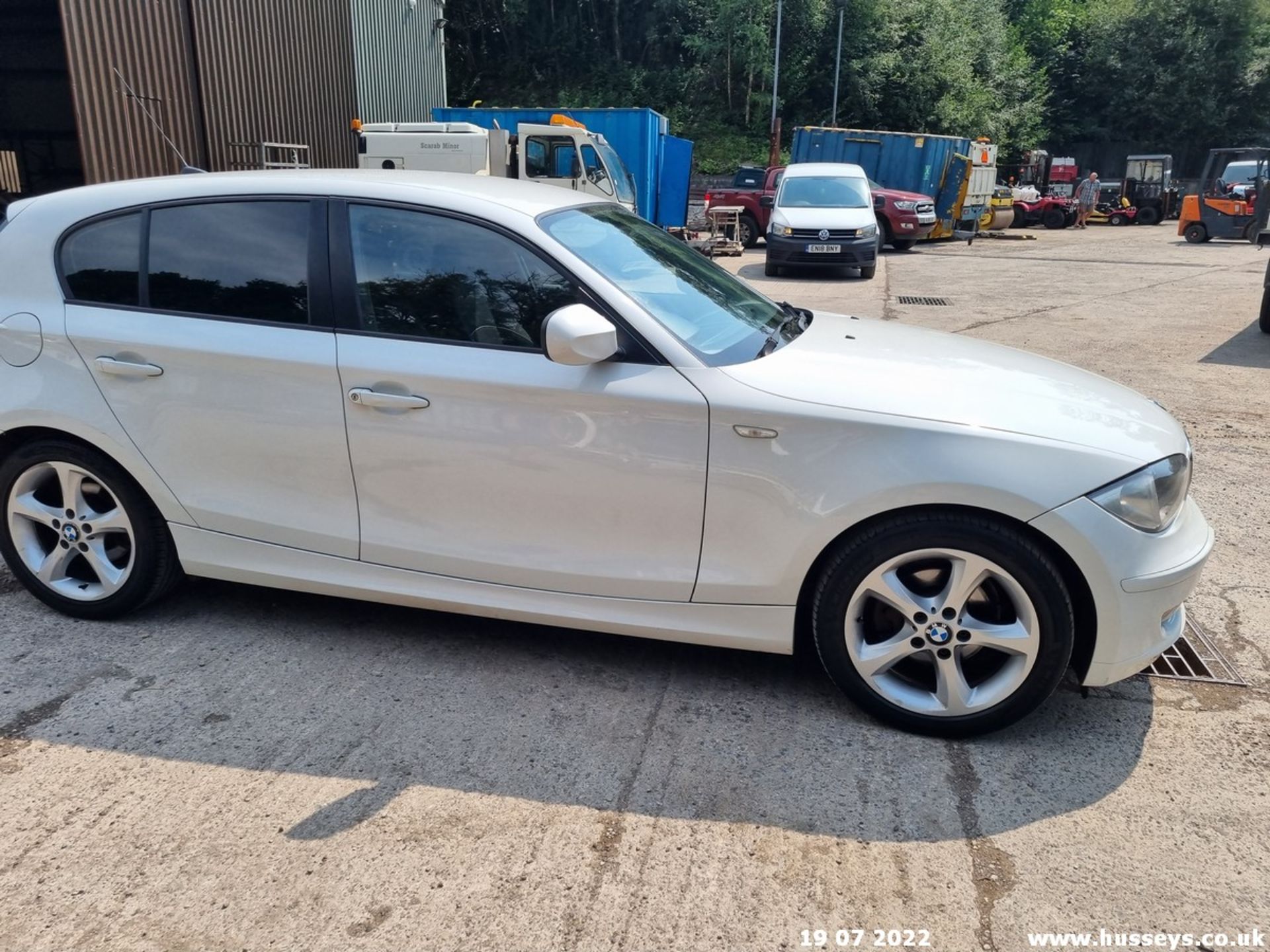 10/60 BMW 116D SPORT - 1995cc 5dr Hatchback (White, 150k) - Image 24 of 46