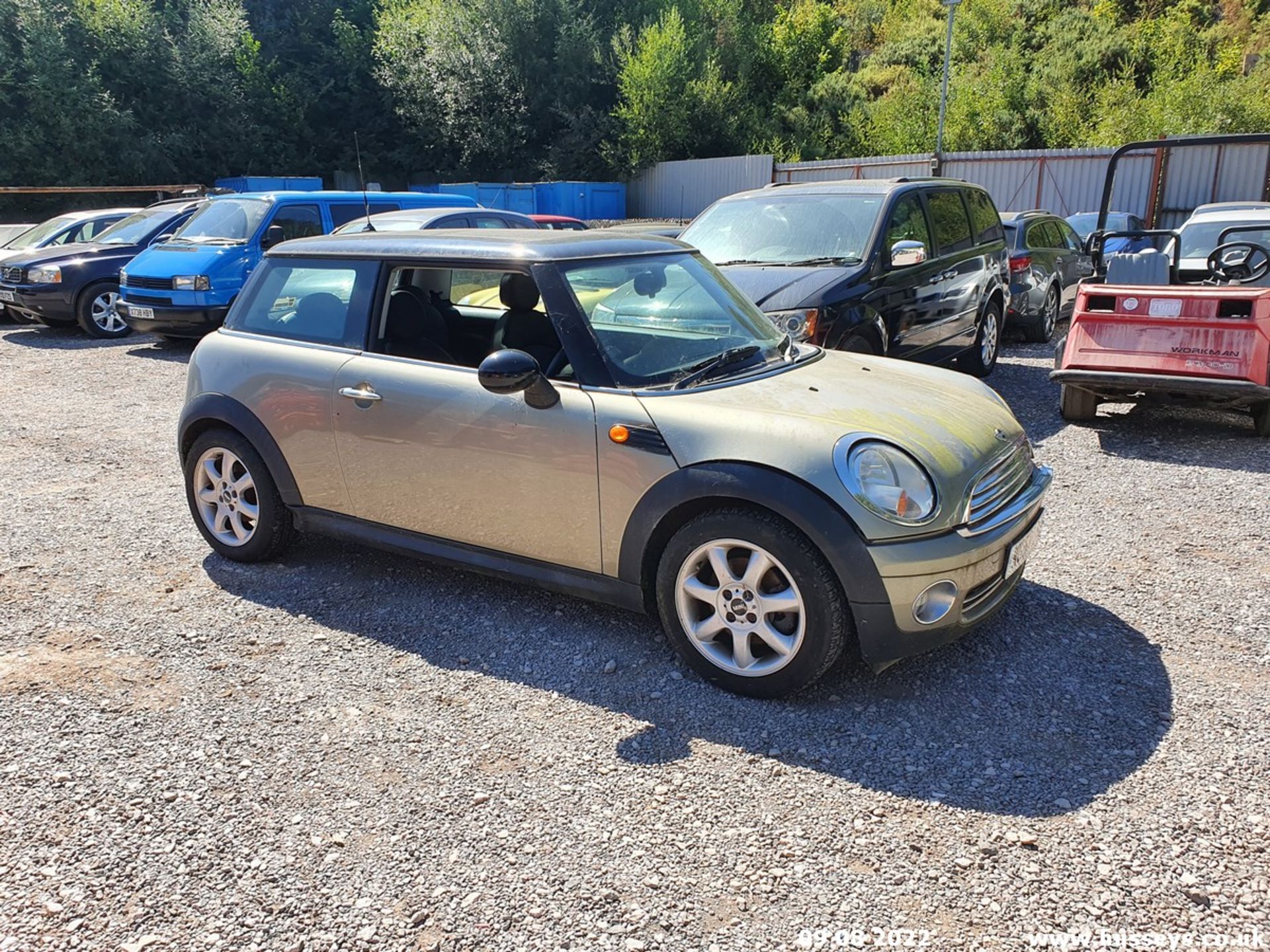 07/57 MINI COOPER - 1598cc 3dr Hatchback (Silver, 33k) - Image 10 of 55