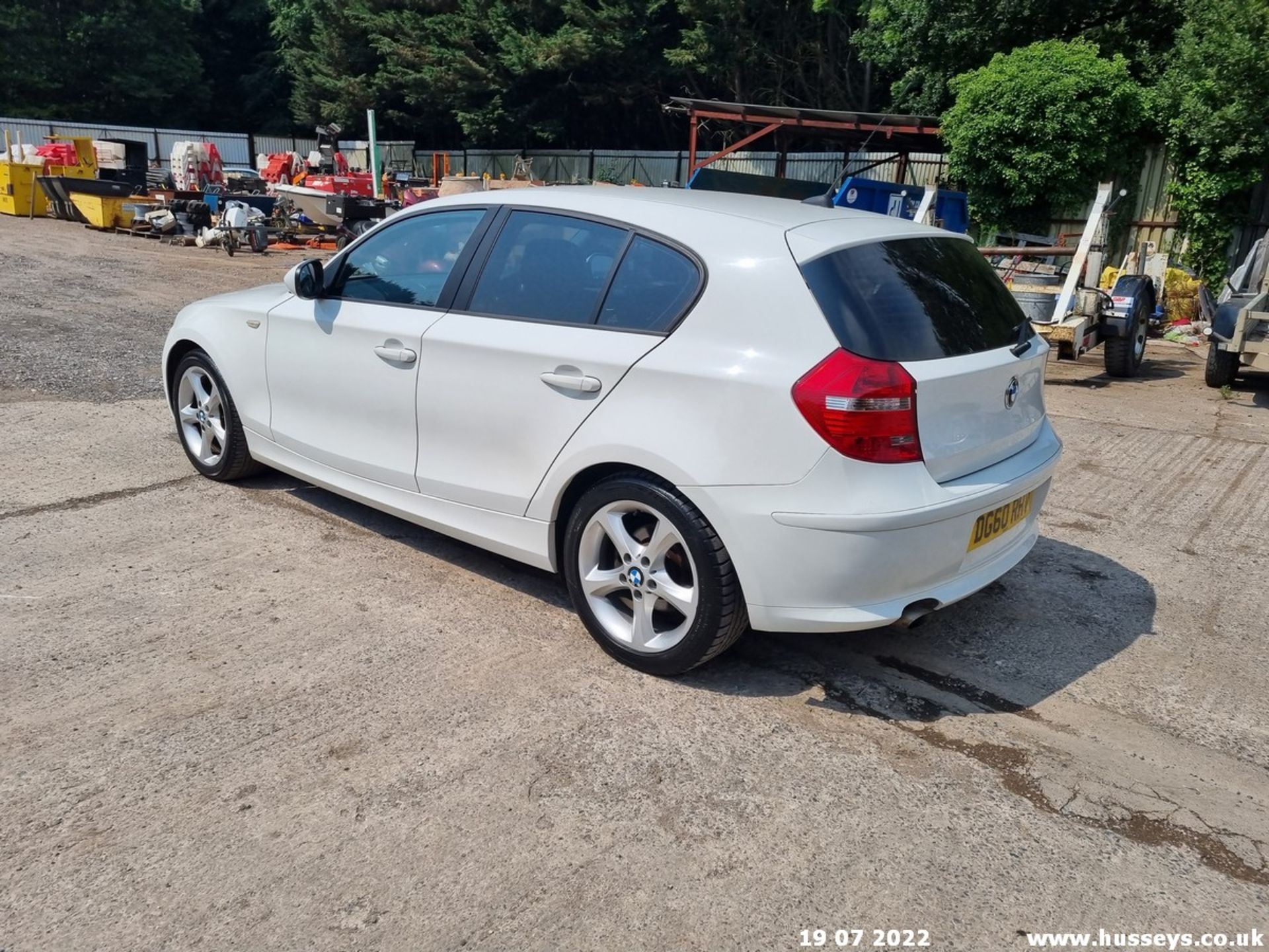 10/60 BMW 116D SPORT - 1995cc 5dr Hatchback (White, 150k) - Image 11 of 46