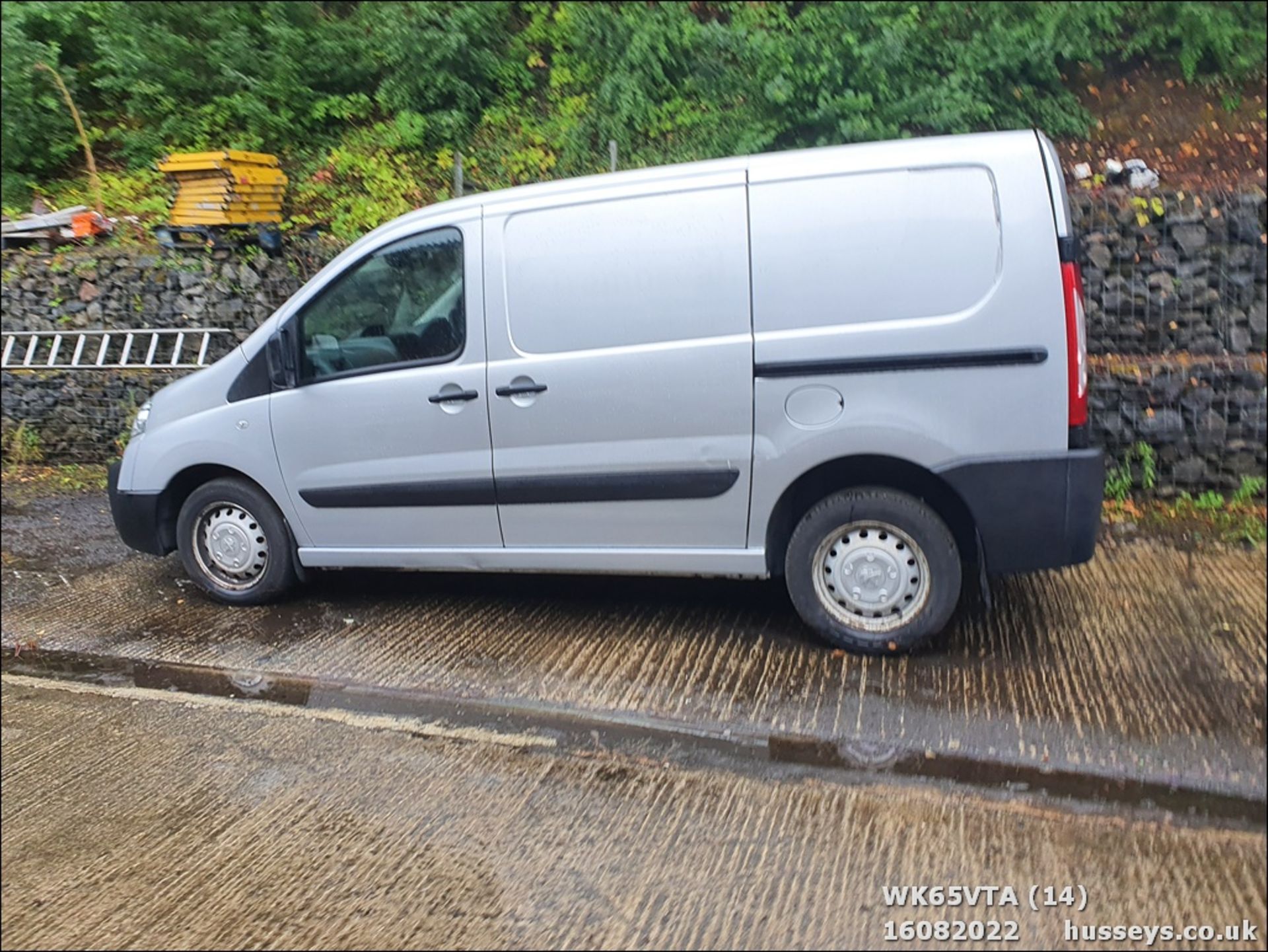 15/65 PEUGEOT EXPERT 1000 L1H1 PROF-NAL - 1997cc Van (Silver, 177k) - Image 14 of 20