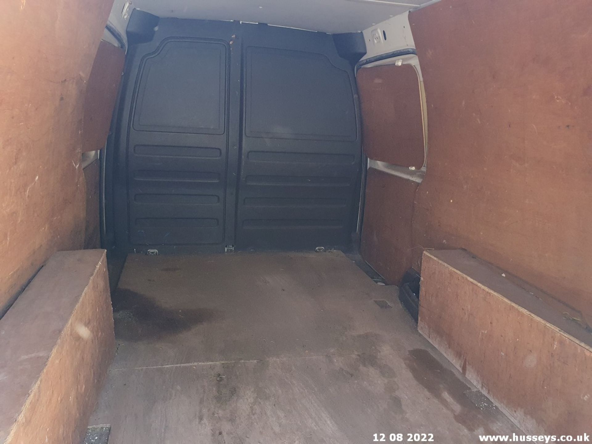 12/62 VOLKSWAGEN CADDY MAXI C20 TDI - 1598cc Van (White, 156k) - Image 25 of 32