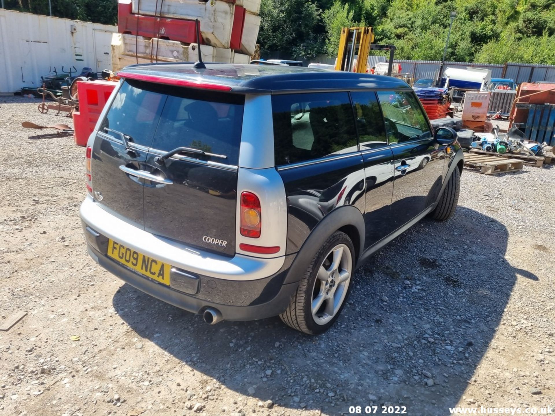 09/09 MINI COOPER CLUBMAN - 1598cc 5dr Estate (Black, 75k) - Image 9 of 34