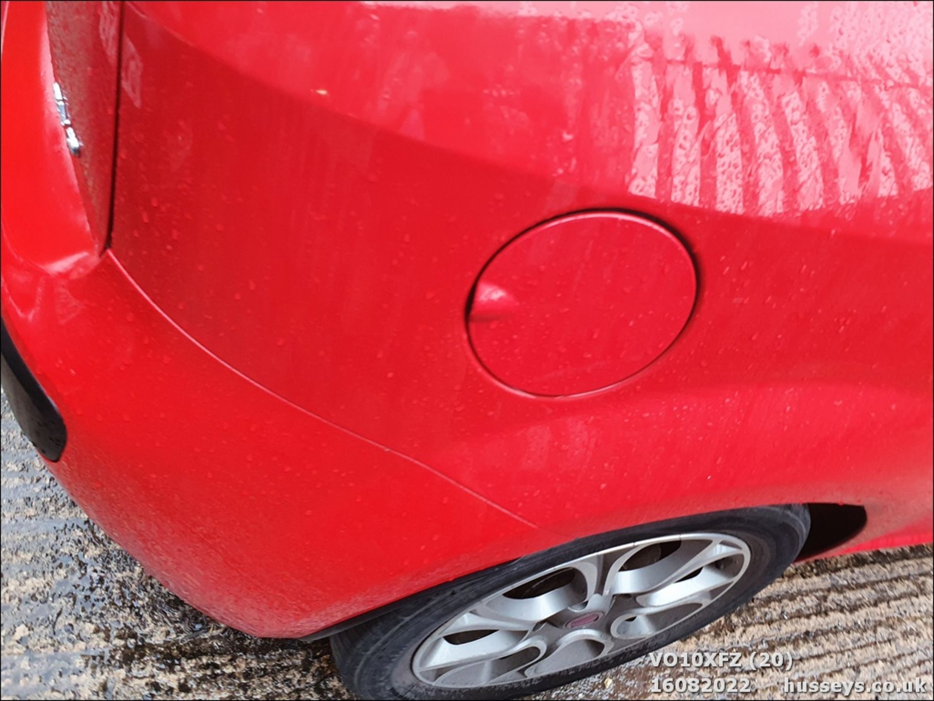 10/10 FIAT PUNTO EVO GP - 1368cc 3dr Hatchback (Red) - Image 19 of 27