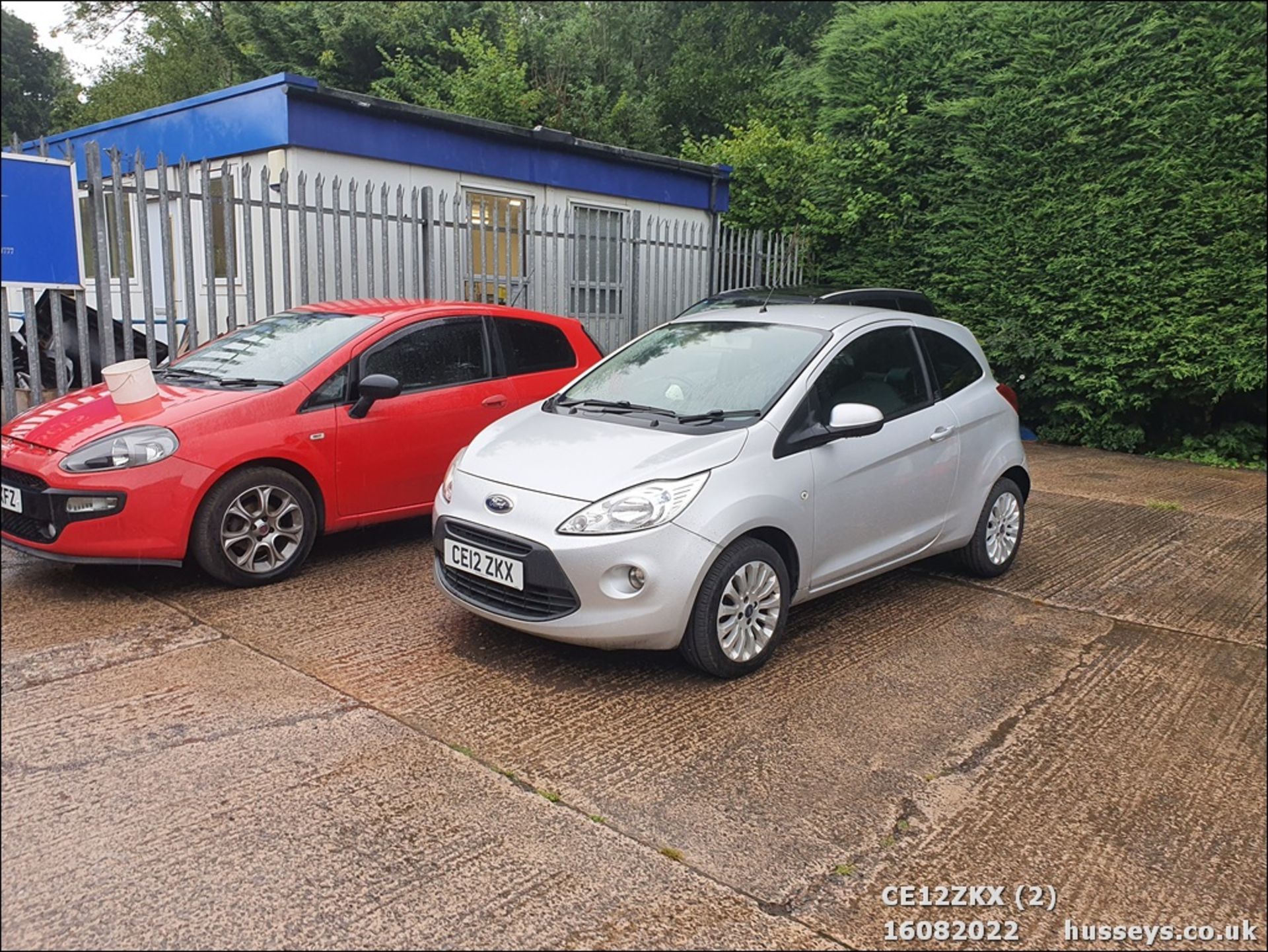 12/12 FORD KA ZETEC - 1242cc 3dr Hatchback (Silver, 59k) - Image 2 of 36