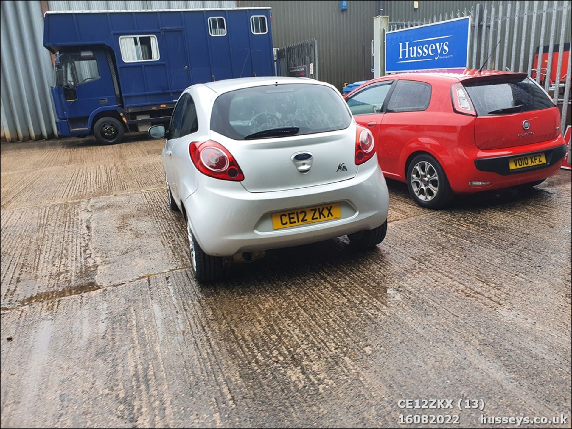 12/12 FORD KA ZETEC - 1242cc 3dr Hatchback (Silver, 59k) - Image 13 of 36