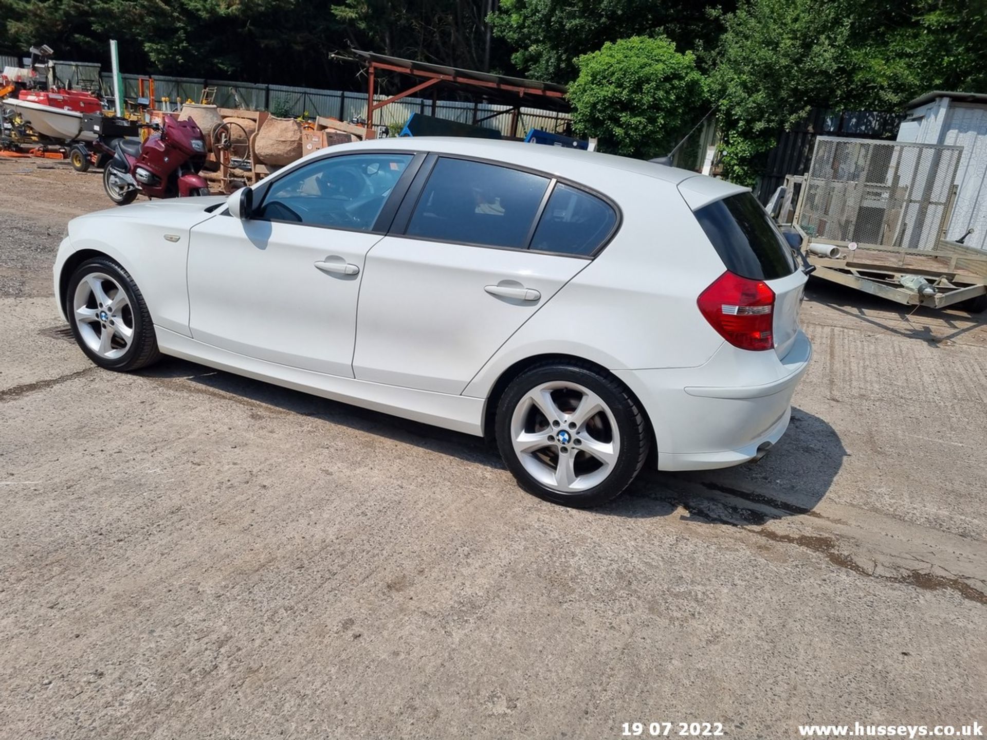 10/60 BMW 116D SPORT - 1995cc 5dr Hatchback (White, 150k) - Image 9 of 46