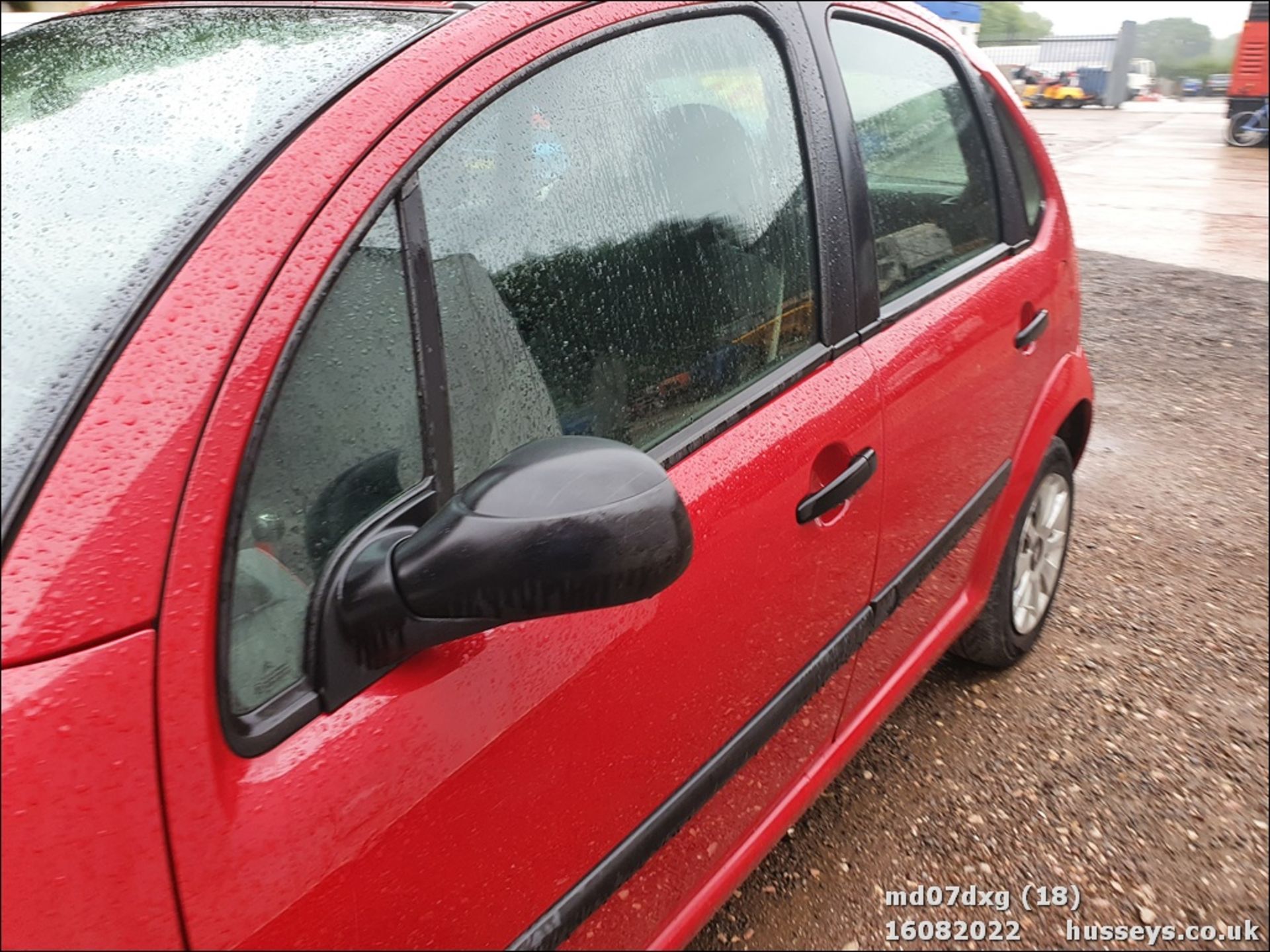 07/07 CITROEN C3 AIRPLAY+ - 1124cc 5dr Hatchback (Red, 99k) - Image 18 of 30