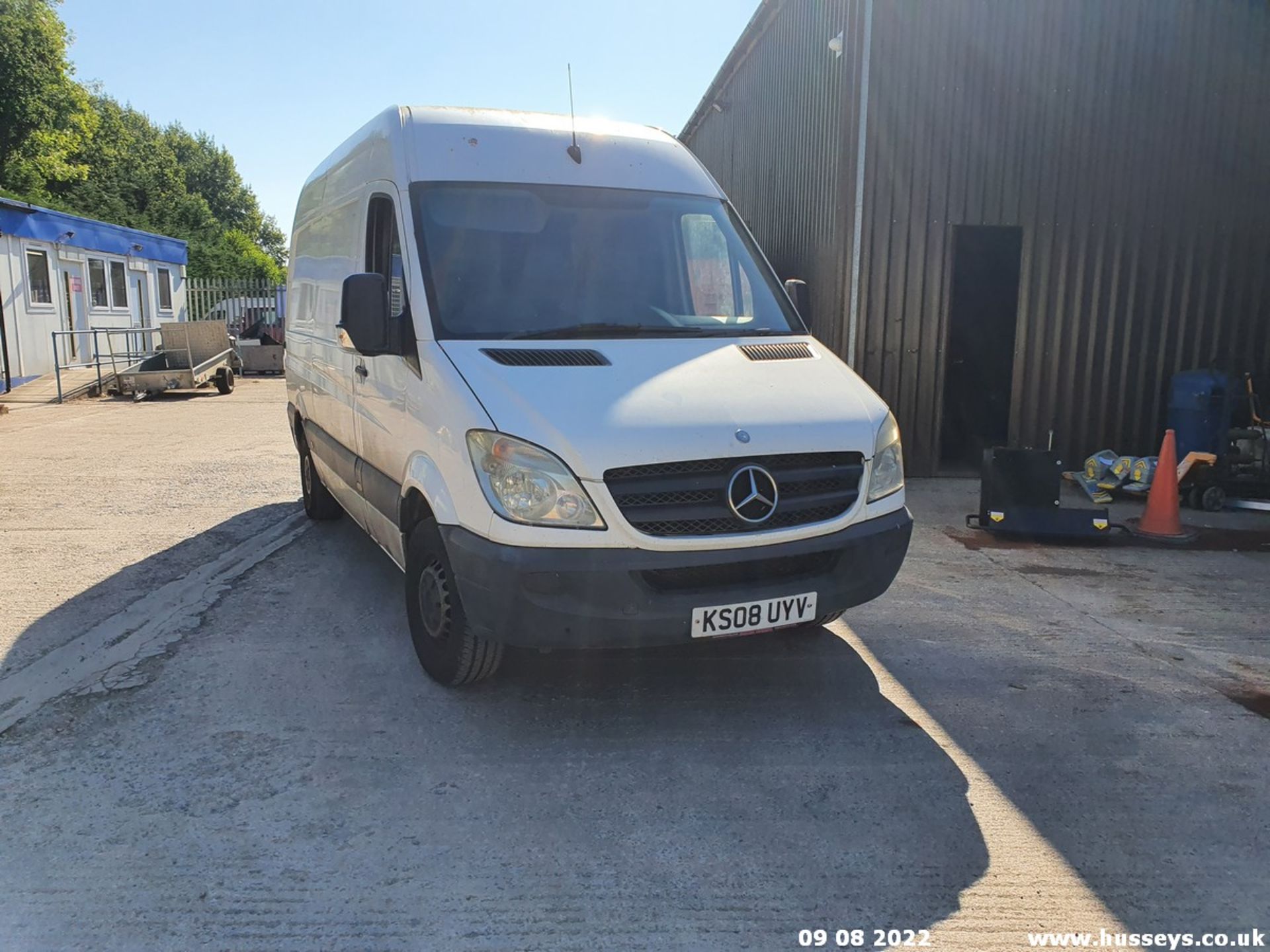 08/08 MERCEDES SPRINTER 311 CDI MWB - 2148cc 5dr Van (White, 206k) - Image 7 of 18