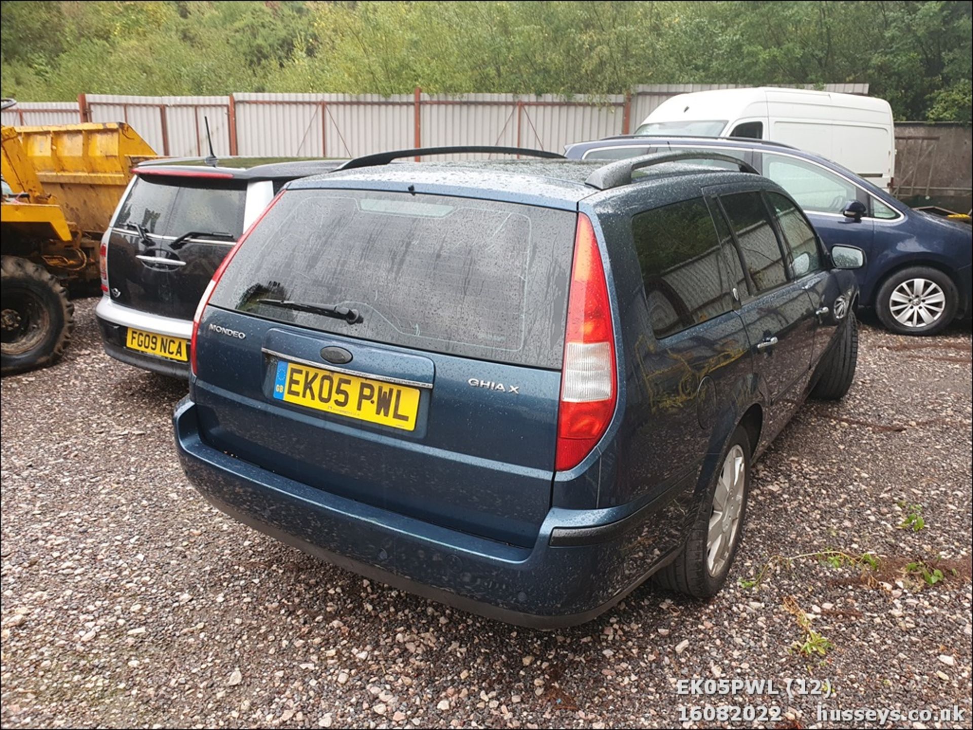 05/05 FORD MONDEO GHIA X V6 - 2967cc 5dr Estate (Blue, 75k) - Image 12 of 22