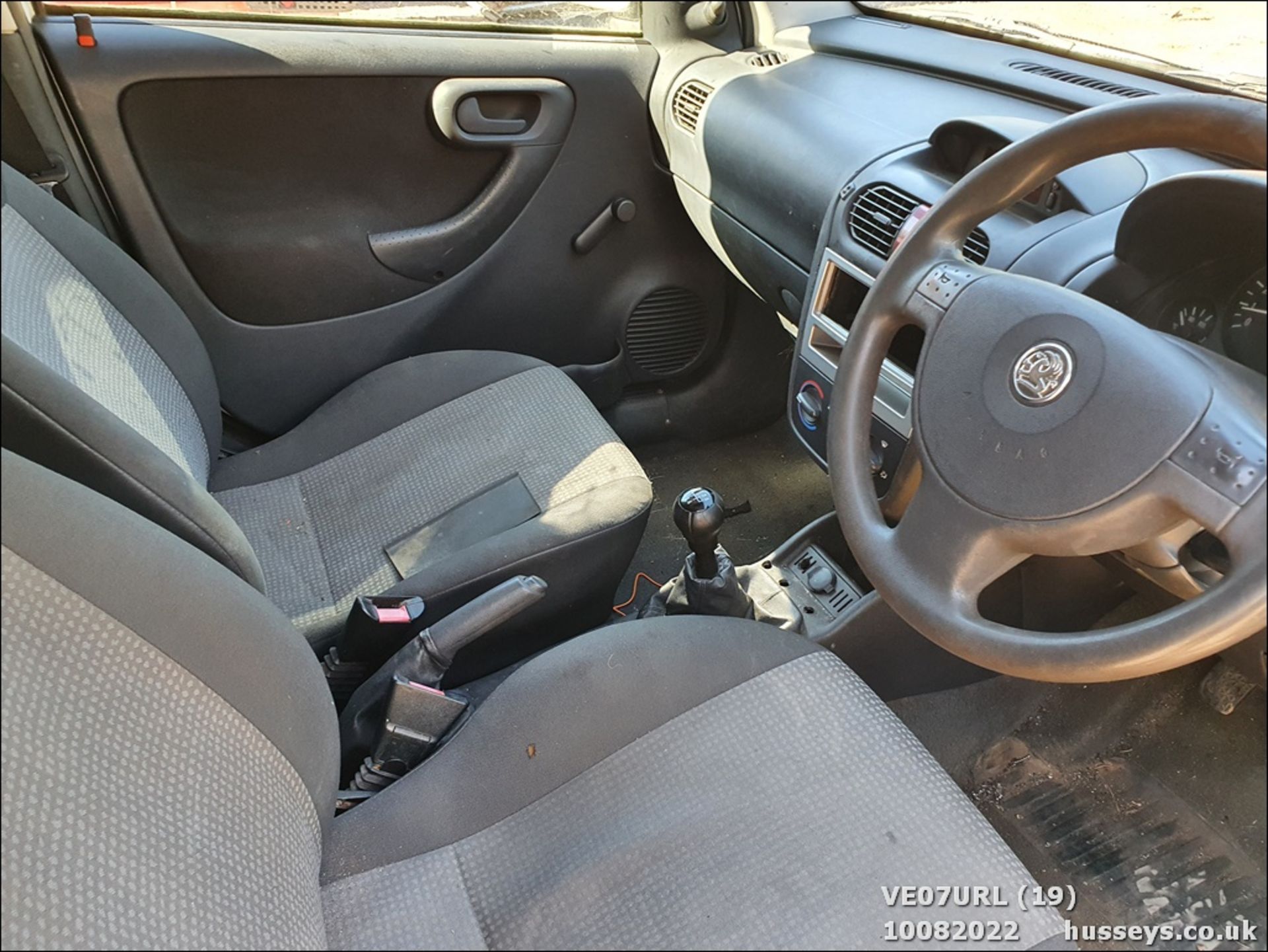 07/07 VAUXHALL COMBO 1700 CDTI - 1248cc 5dr Van (White) - Image 19 of 20