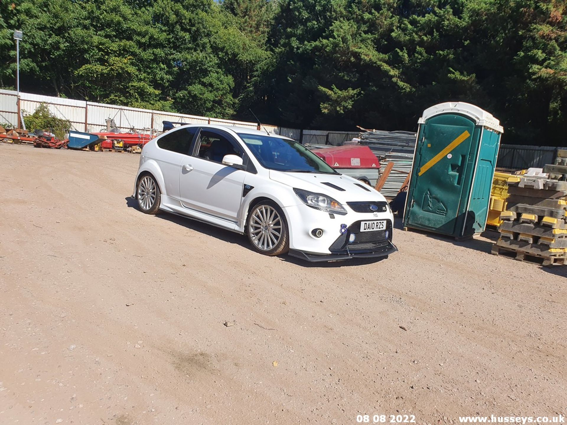 10/10 FORD FOCUS ZETEC S 125 - 1798cc 3dr Hatchback (White, 106k) - Image 4 of 65