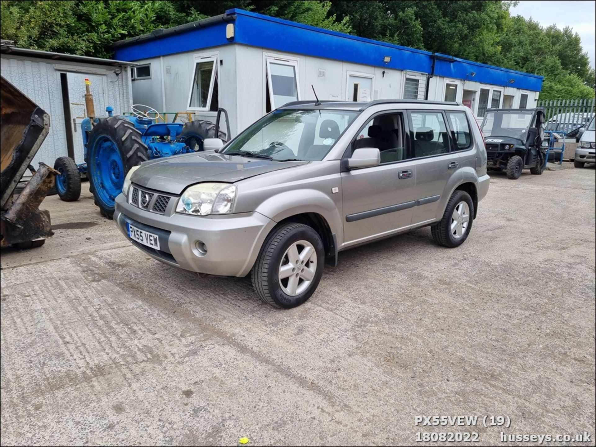 05/55 NISSAN X-TRAIL SE DCI - 2184cc 5dr Estate (Silver, 96k) - Image 19 of 21