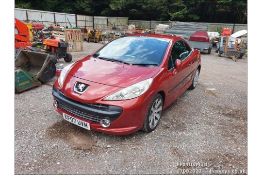 07/07 PEUGEOT 207 GT CC - 1598cc 2dr Convertible (Red, 89k) - Image 3 of 32