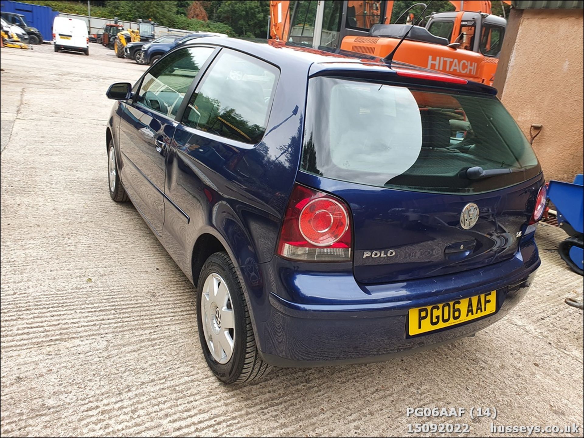 06/06 VOLKSWAGEN POLO S 75 AUTO - 1400cc 3dr Hatchback (Blue, 78k) - Image 14 of 38