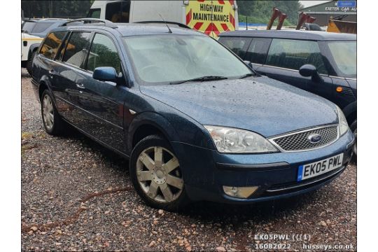 05/05 FORD MONDEO GHIA X V6 - 2967cc 5dr Estate (Blue, 75k) - Image 1 of 22