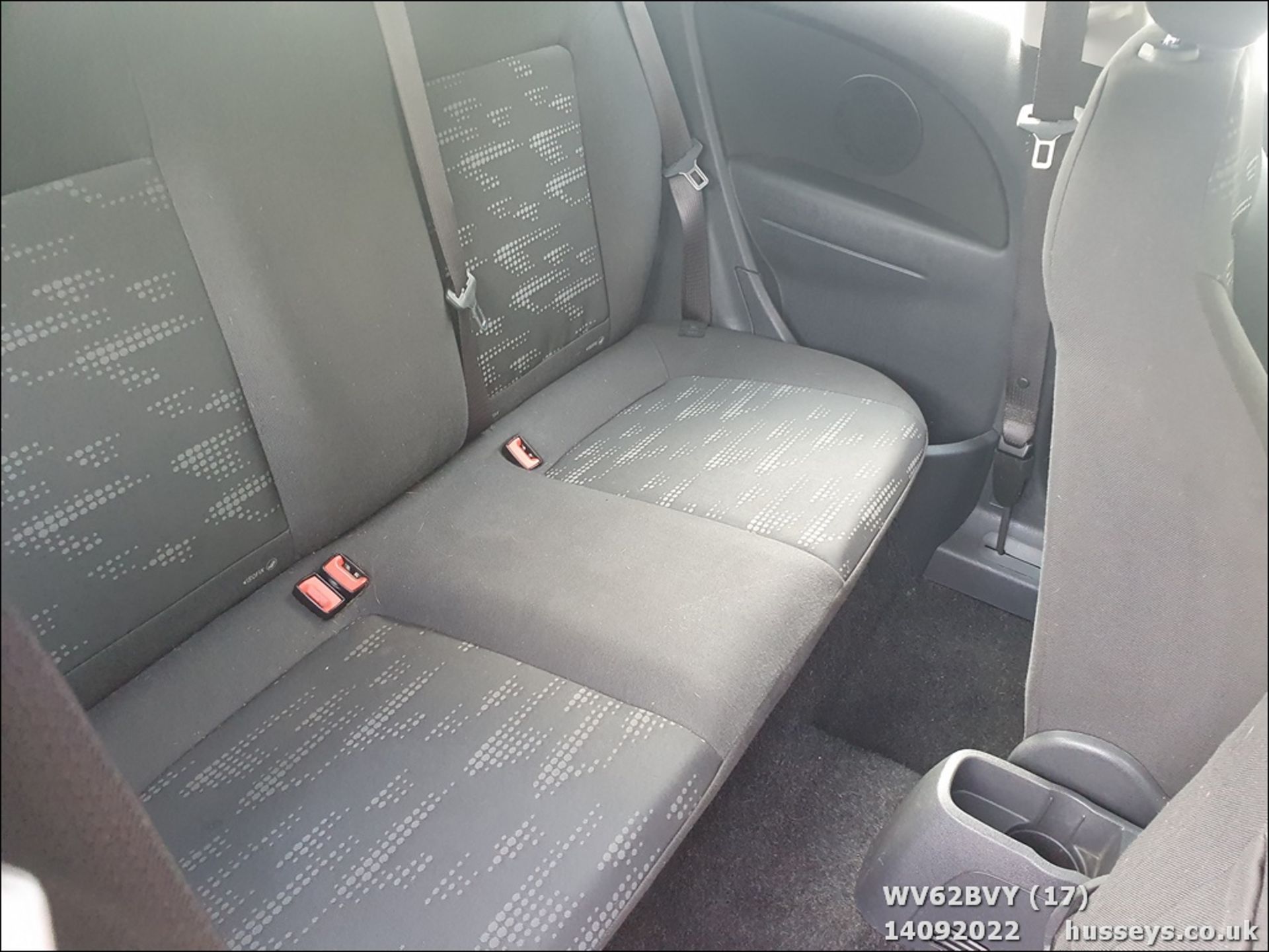 12/62 VAUXHALL CORSA EXC-IV AC CDTIEFLEX - 1248cc 3dr Hatchback (Black, 107k) - Image 17 of 23