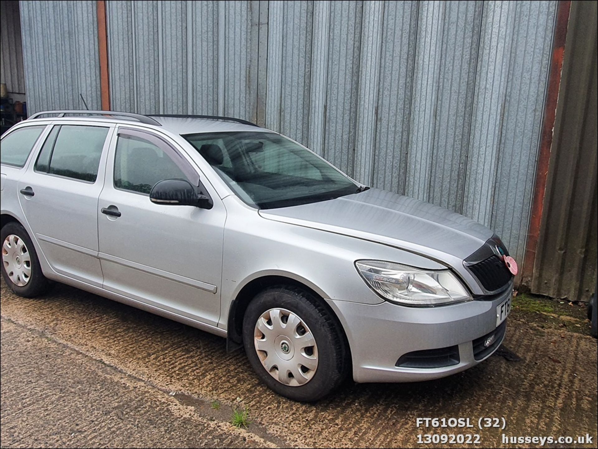 12/61 SKODA OCTAVIA S TDI CR - 1598cc 5dr Estate (Silver, 244k) - Image 32 of 32