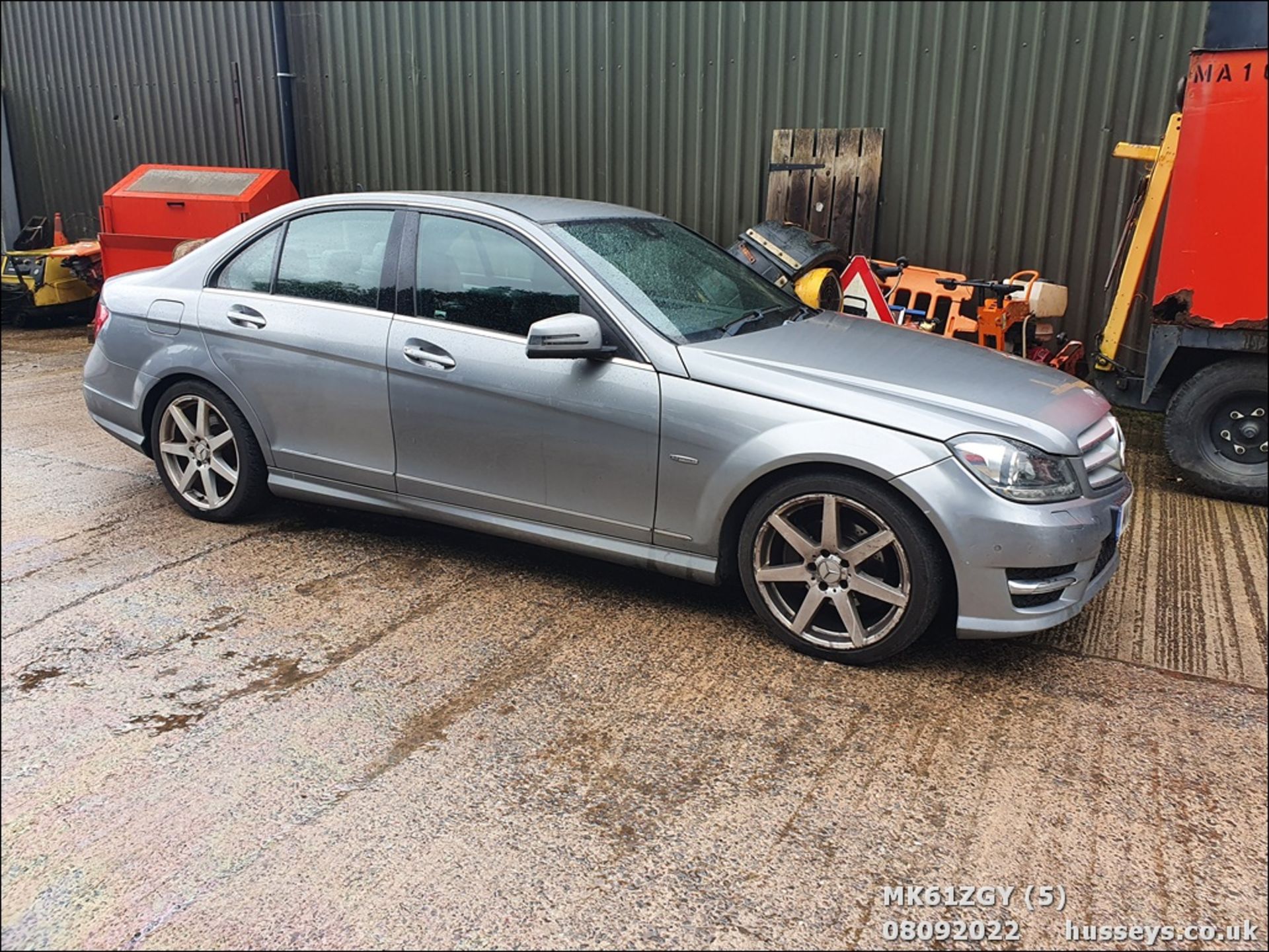 11/61 MERCEDES-BENZ C220 SPORT CDI BLUEEFFI-C - 2143cc 4dr Saloon (Silver, 161k) - Image 5 of 28