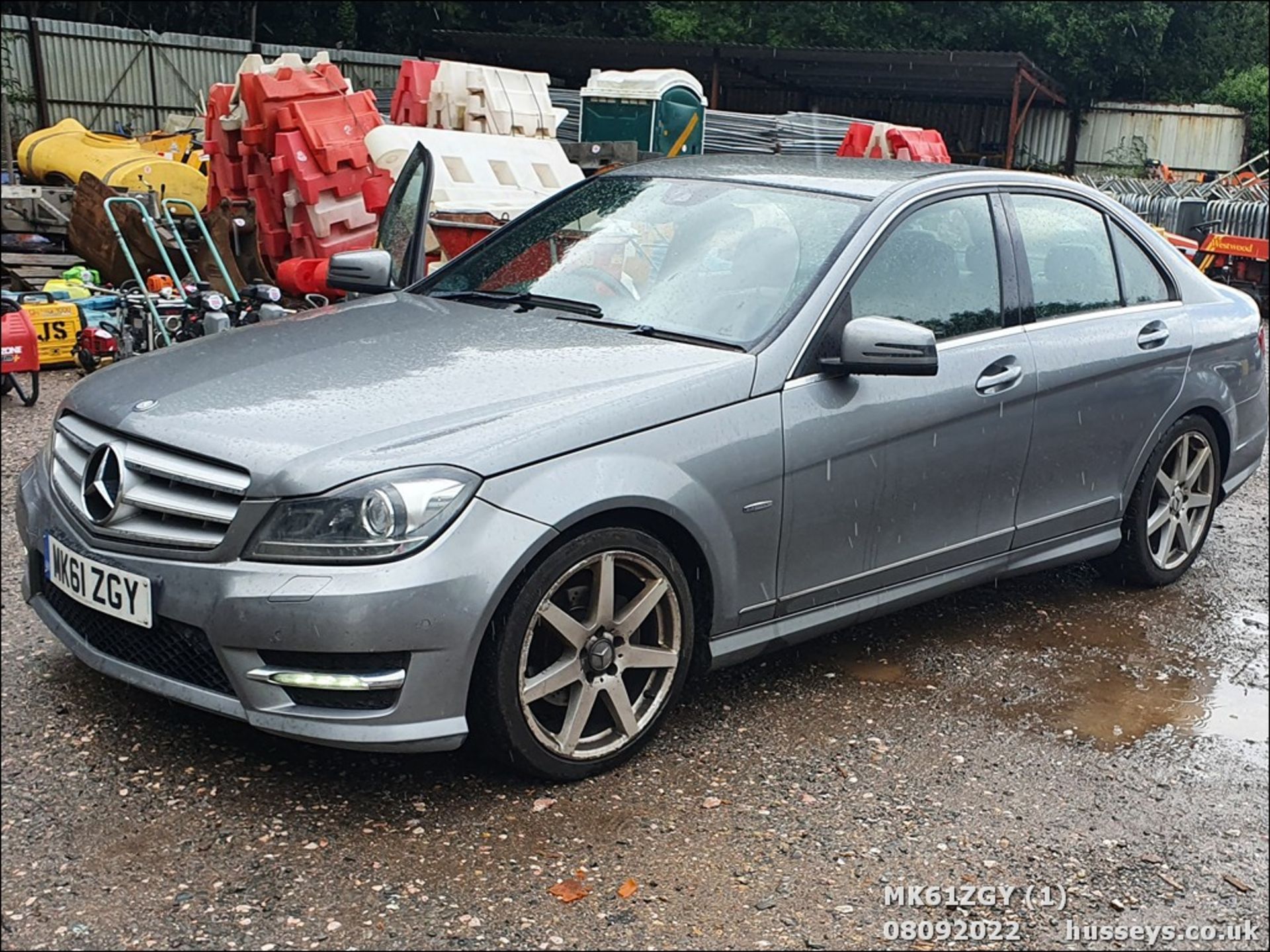 11/61 MERCEDES-BENZ C220 SPORT CDI BLUEEFFI-C - 2143cc 4dr Saloon (Silver, 161k)