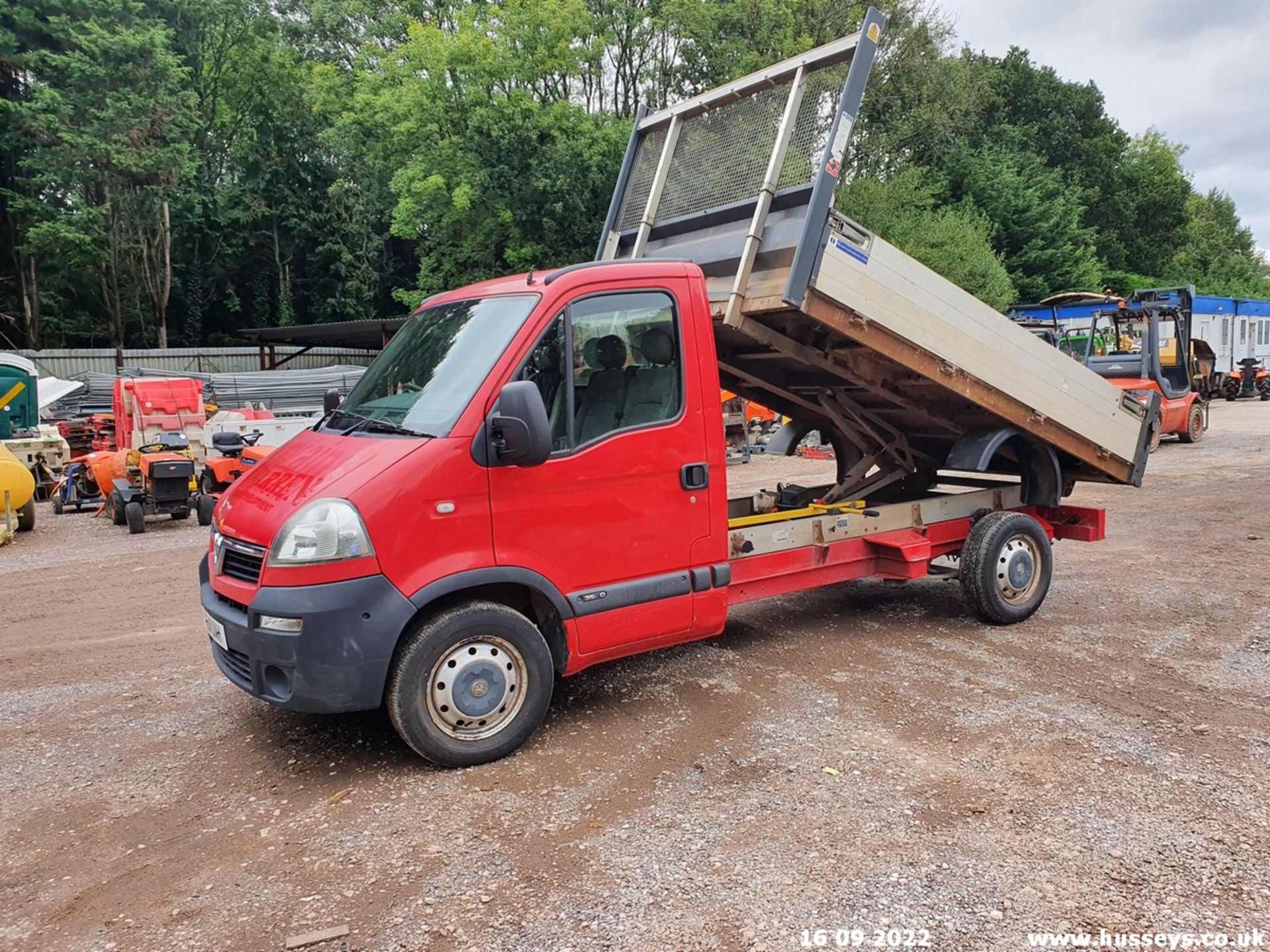 11/11 VAUXHALL MOVANO 3500 CDTI MWB - 2464cc 2dr Tipper (Red, 52k) - Image 39 of 44